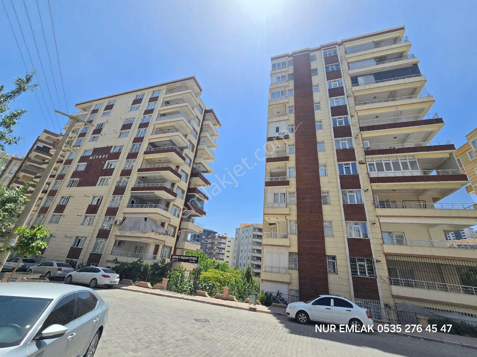 Akpiyarda Aksa Gaz Arkası 3+1 Site İçi Bakımlı Daire *nur Emlak*