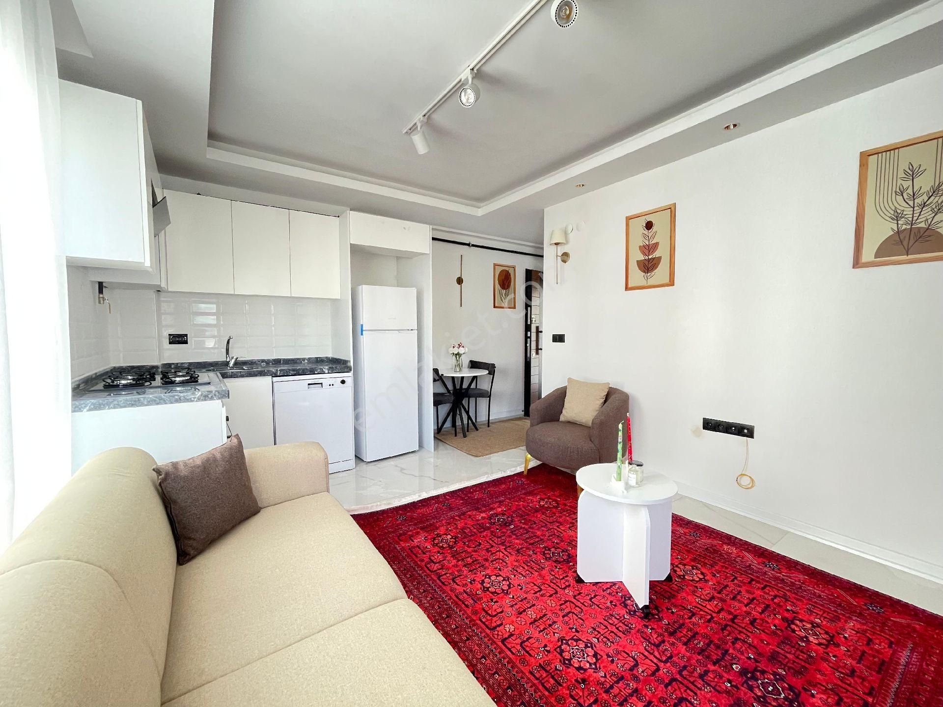 Atakum Atakent Mevki Eşyalı Satılık 1+1 Daire