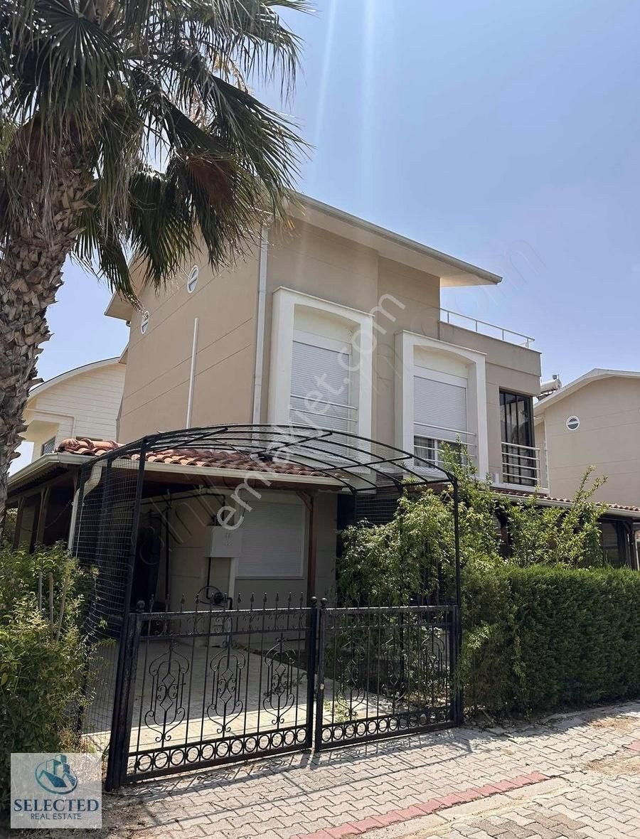 Paradıse Town'da Tripleks Villa - Görsel 22
