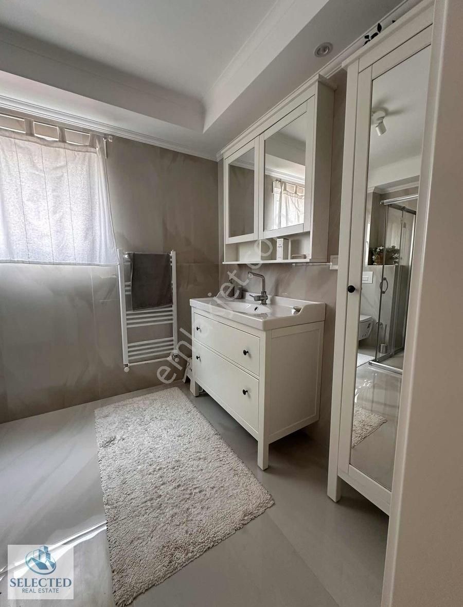 Paradıse Town'da Tripleks Villa - Görsel 2