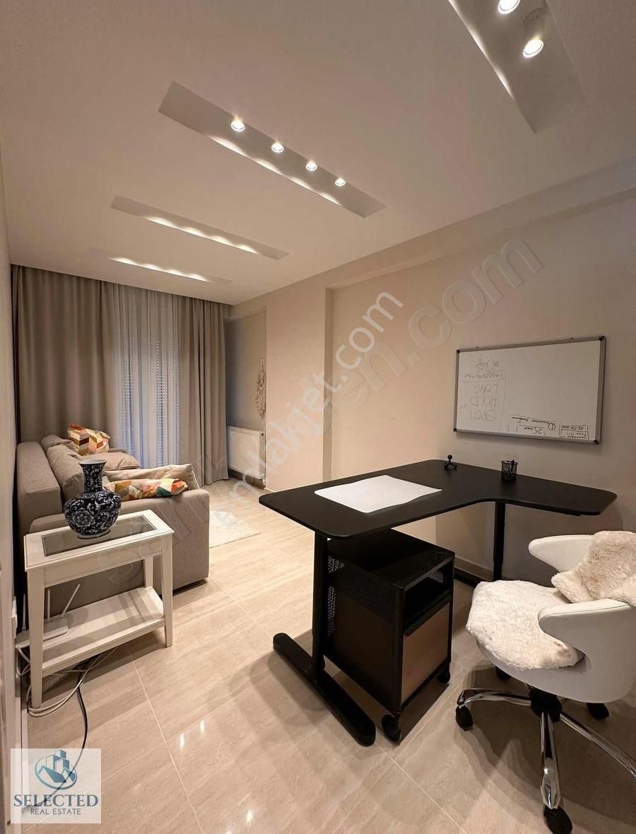 Paradıse Town'da Tripleks Villa - Görsel 32