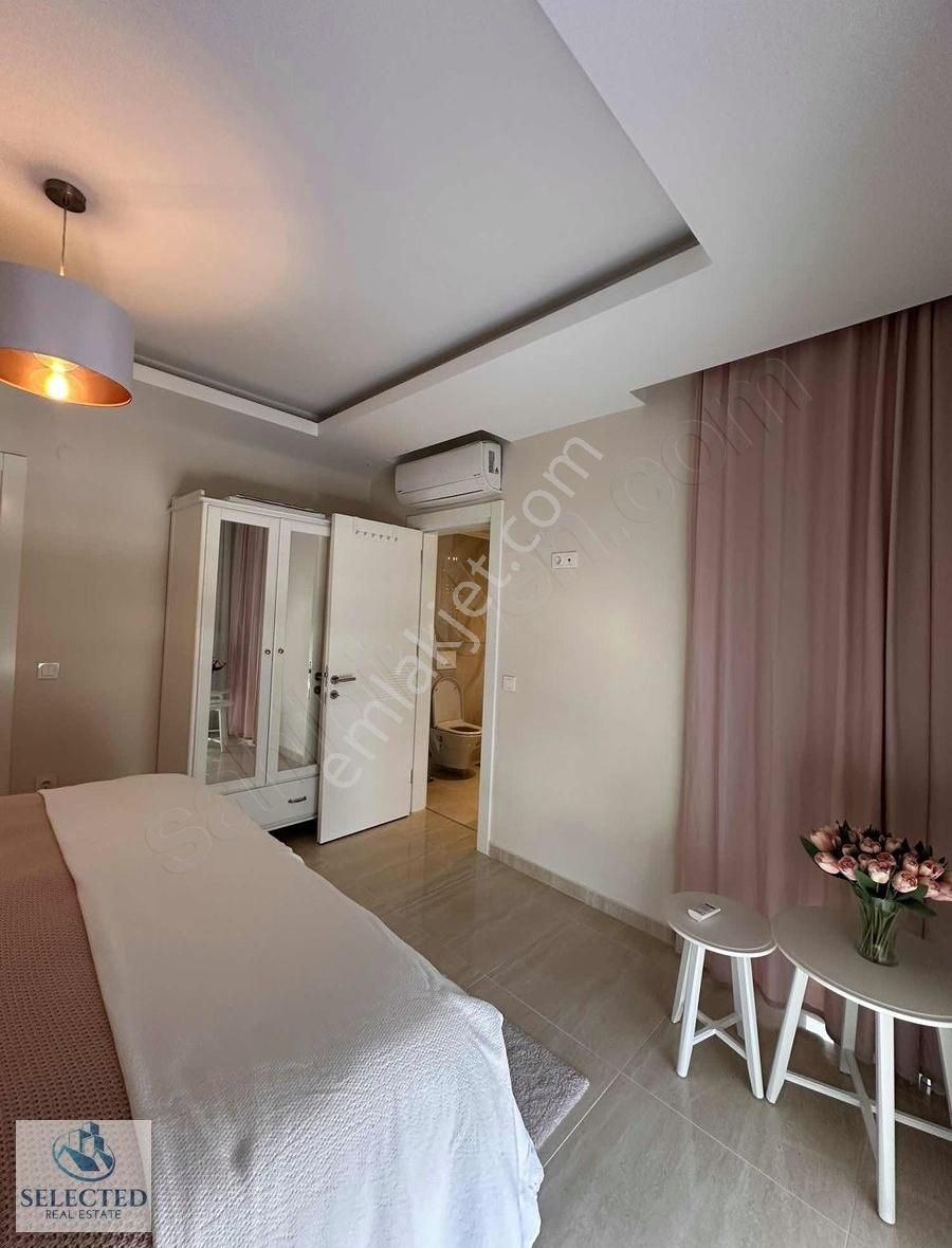 Paradıse Town'da Tripleks Villa - Görsel 5