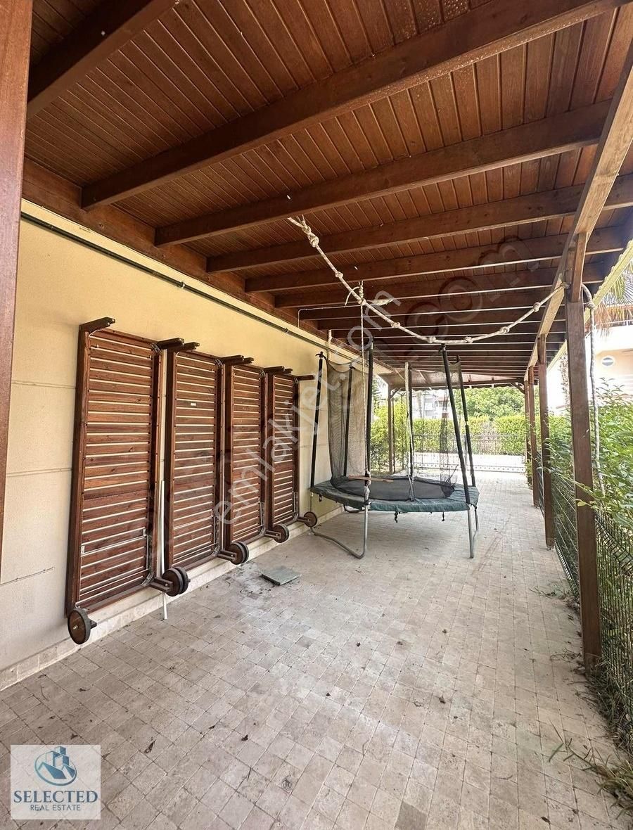 Paradıse Town'da Tripleks Villa - Görsel 26