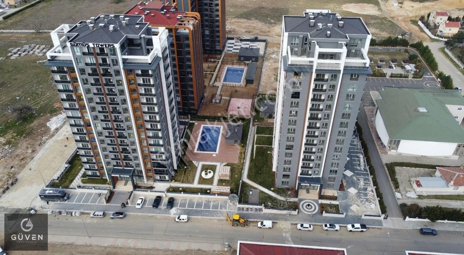 Emlak Konutları Towers Rezidans Kupon 1+1