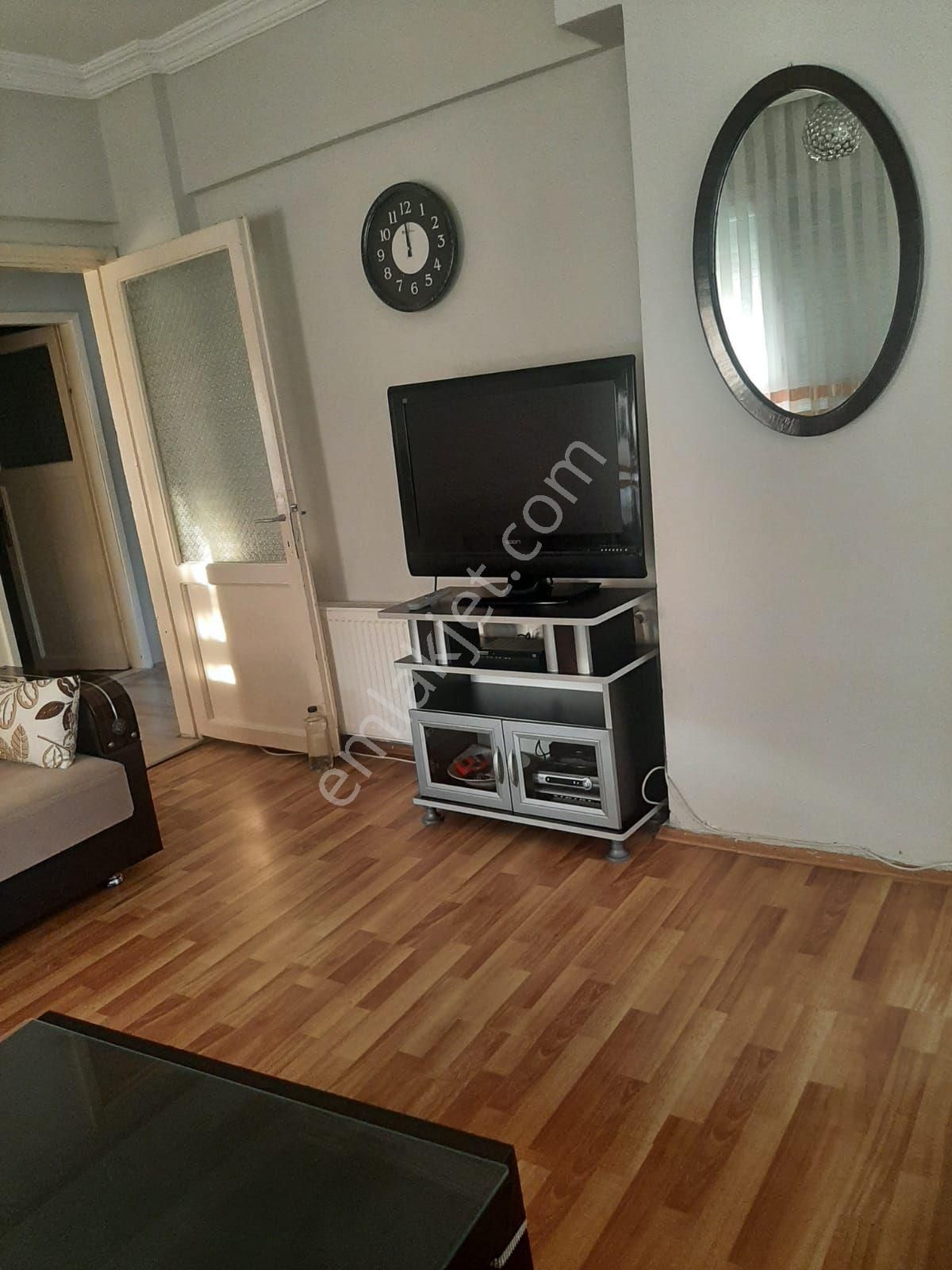 Yalova Çınarcık Merkez İdo Karşısında 1+1 Eşyalı 4 Cü Kat 75m2 Satılık Daire - Görsel 13