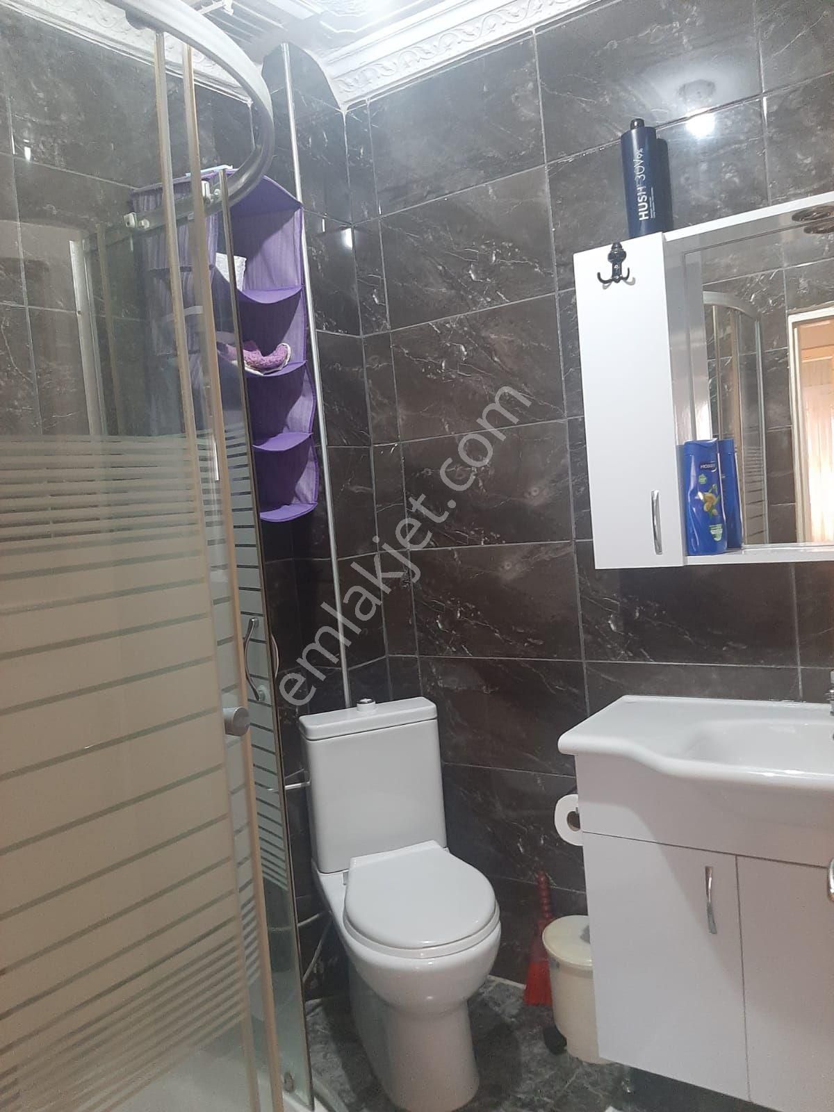 Yalova Çınarcık Merkez İdo Karşısında 1+1 Eşyalı 4 Cü Kat 75m2 Satılık Daire - Görsel 7