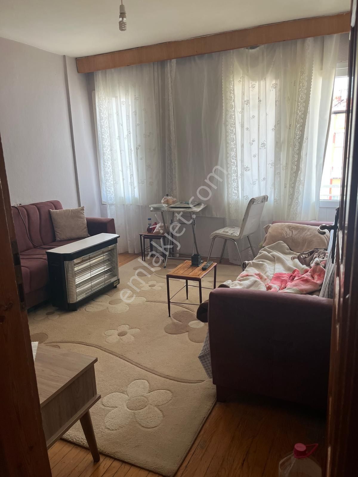 Avar Caddesi Üzerinde Satılık 3+1 Daire - Görsel 8