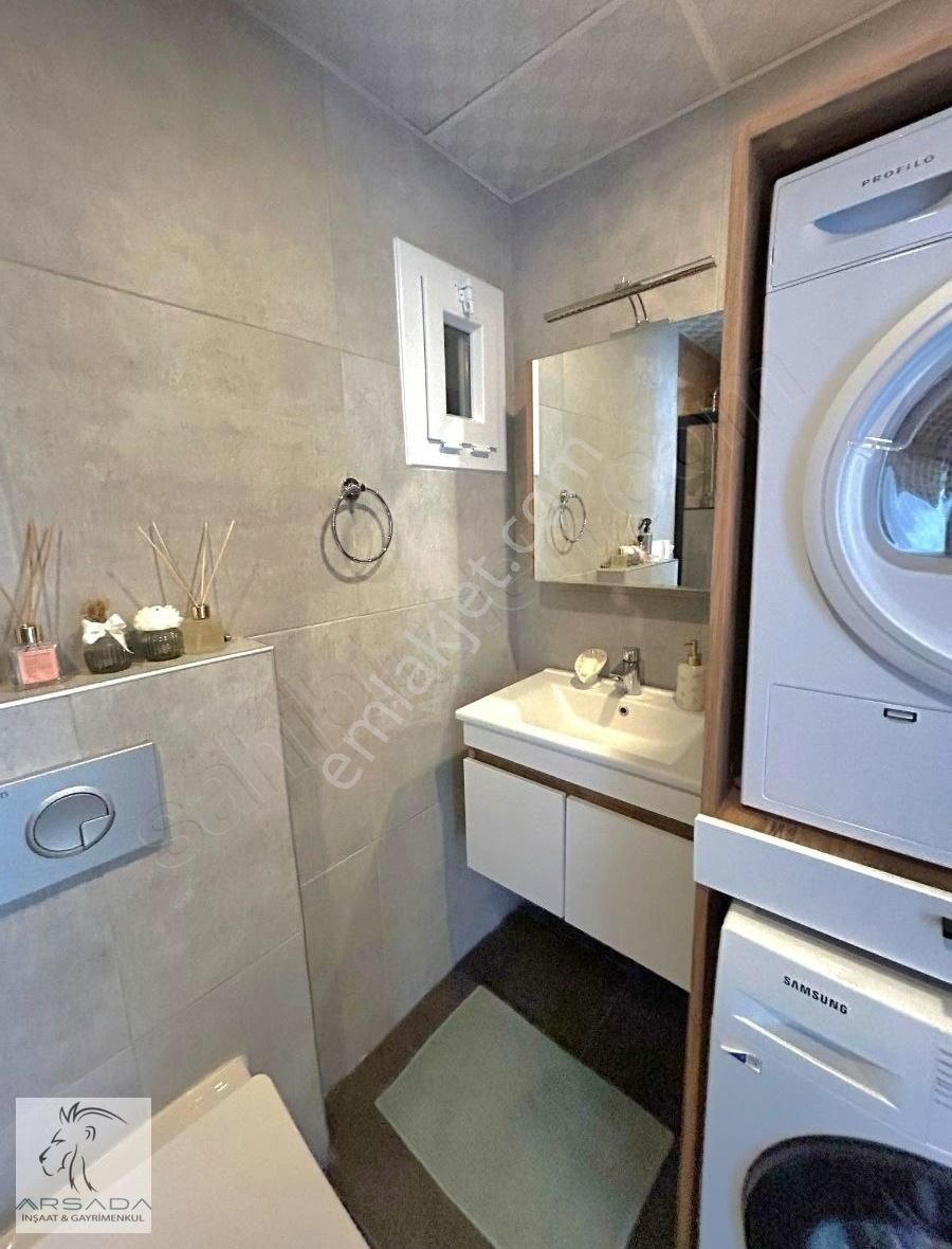 Kuşadası Ege Mahallesinde Satılık 2+1 Arakat Daire - Görsel 9