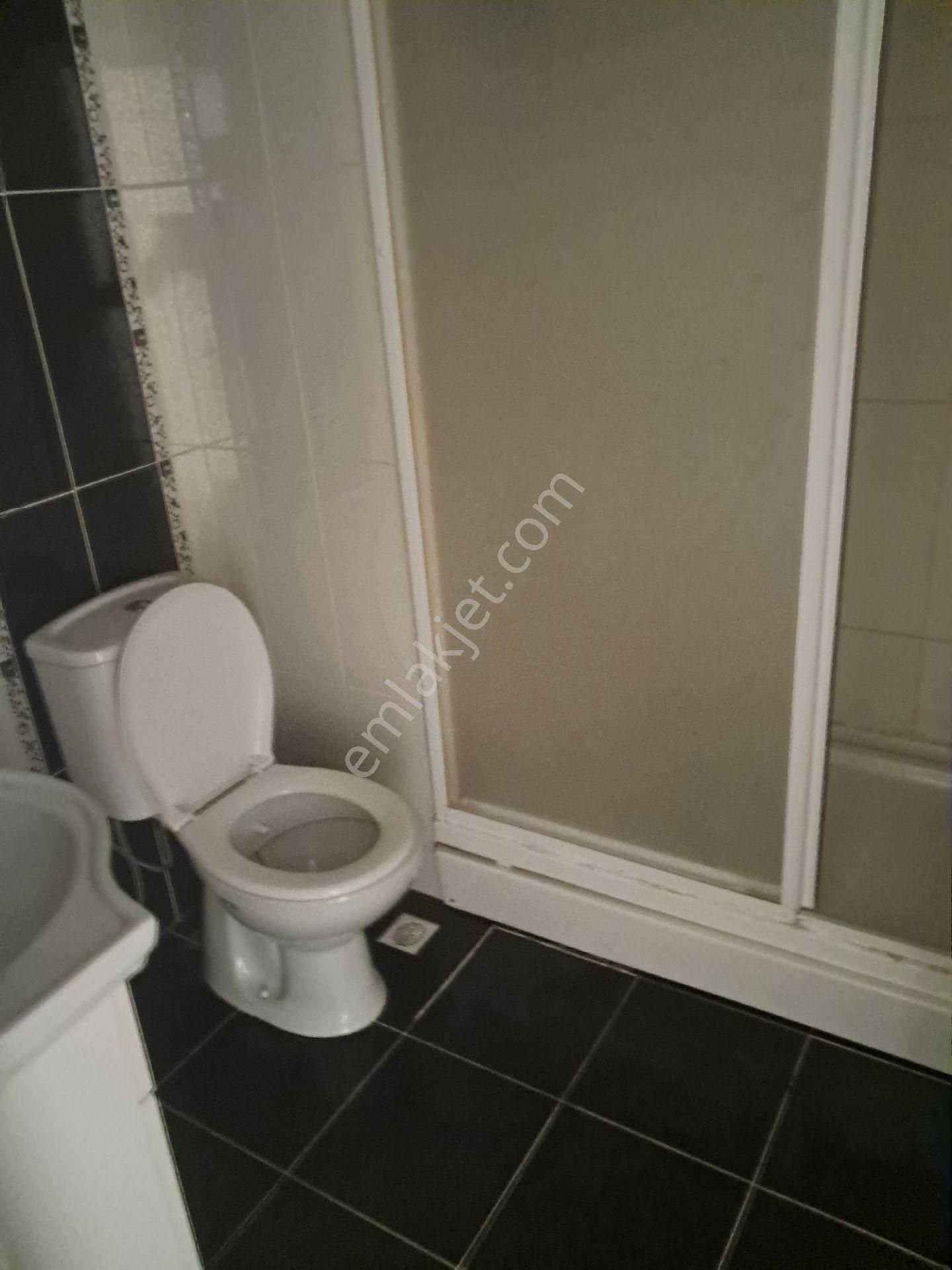 Ahatlıda Satılık 2 Artı 1 Daire