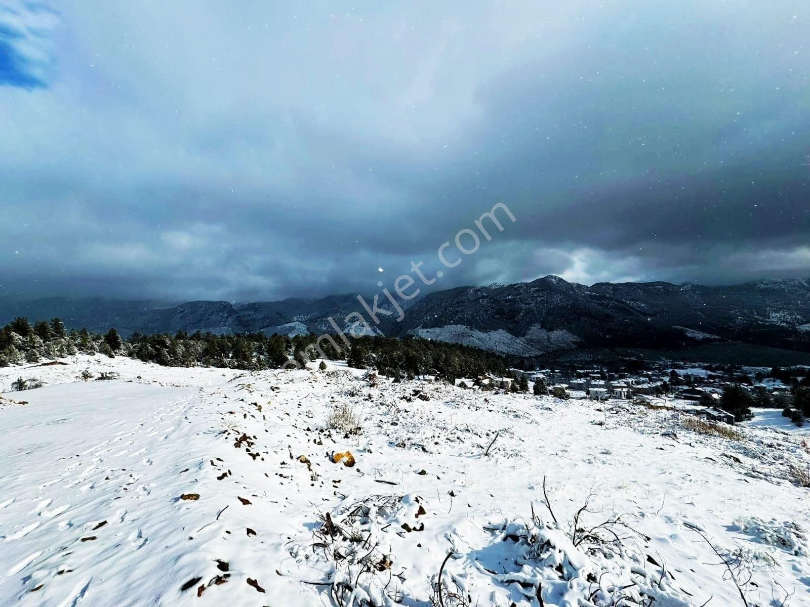 Pozantı Kar Emlaktan Alpu Yaylasında Doğa Manzaralı İmarlı İfrazlı Satılık Yaylalık 400 M2 Arsa - Görsel 9