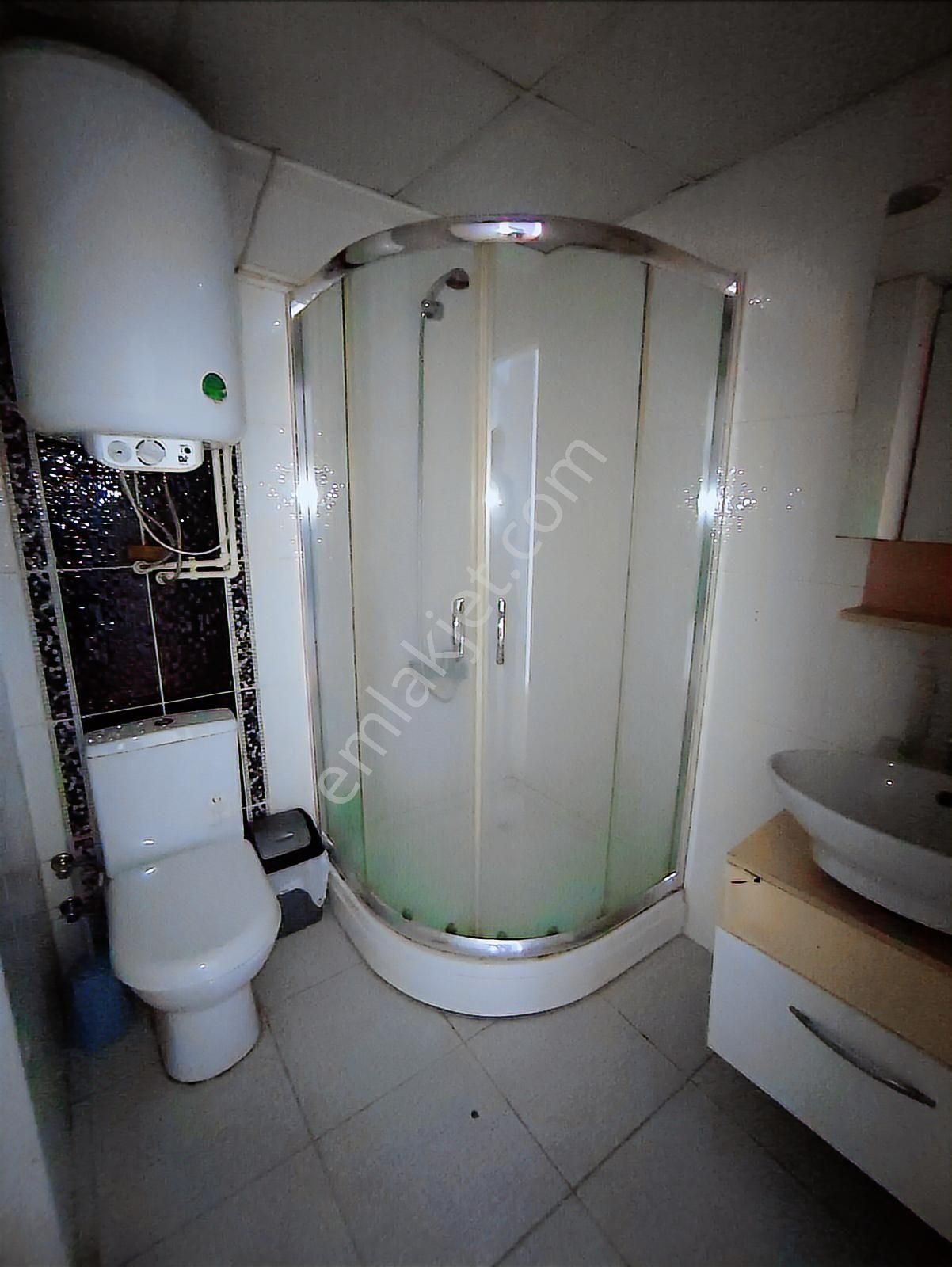 Güncel Acil Satılık Site İçinde Eşyalı Satılık 1+1 Ara Kat Acil Kelepir Daire - Görsel 11