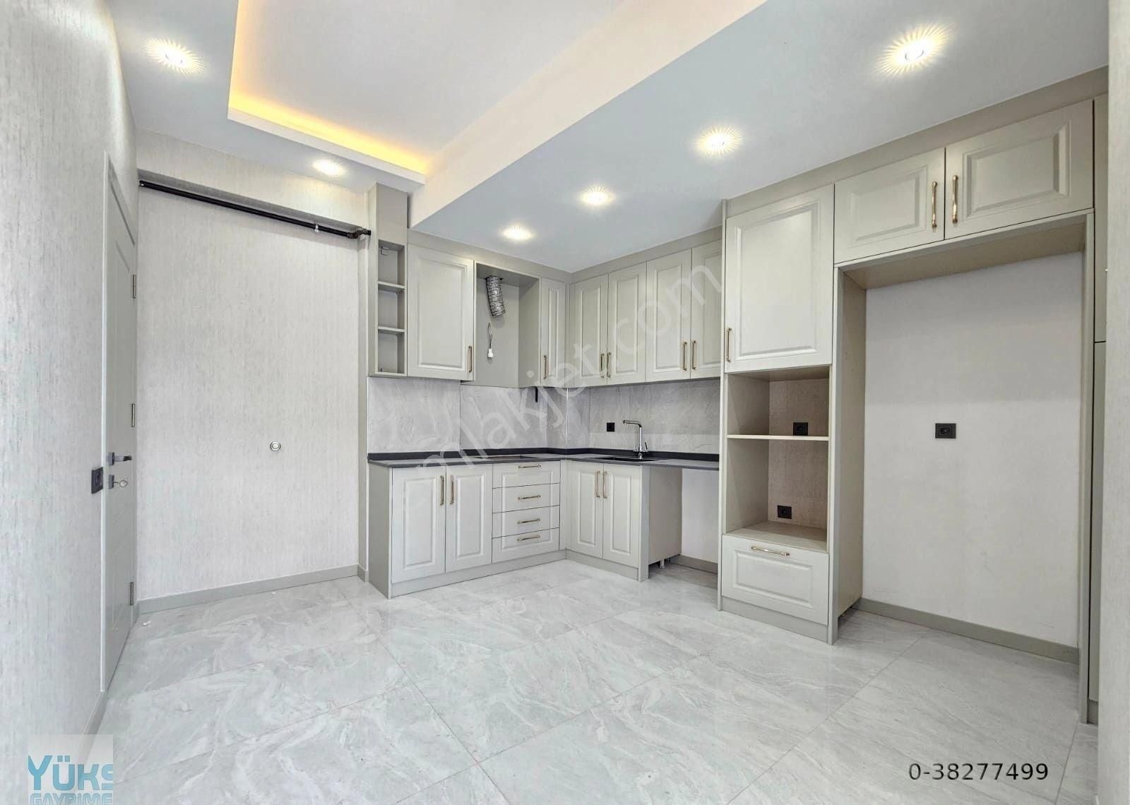 Denizli Çakmak Ta 2+1 120 M2 Mükemmel Konumda Satılık Lüks Daireler