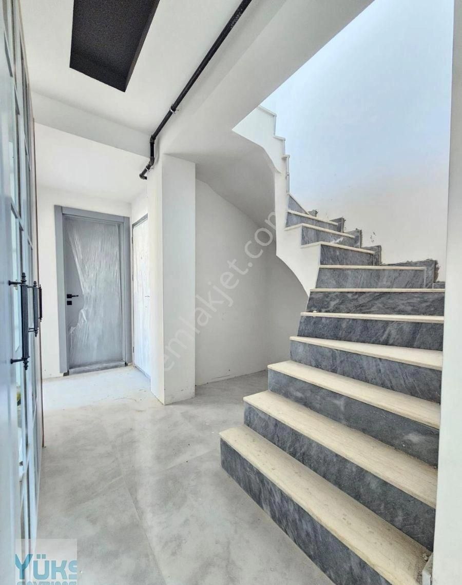 Denizli İlbade De Cadde Üzeri Acil Satılık 3+1 Son Dubleks