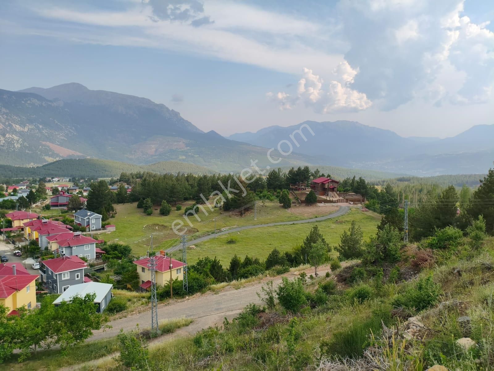 Pozantı Kar Emlaktan Alpu Yaylası Radar Yolunda Doğa Manzaralı İmralı İfrazlı 400 M2 Satılık Arsa - Görsel 7