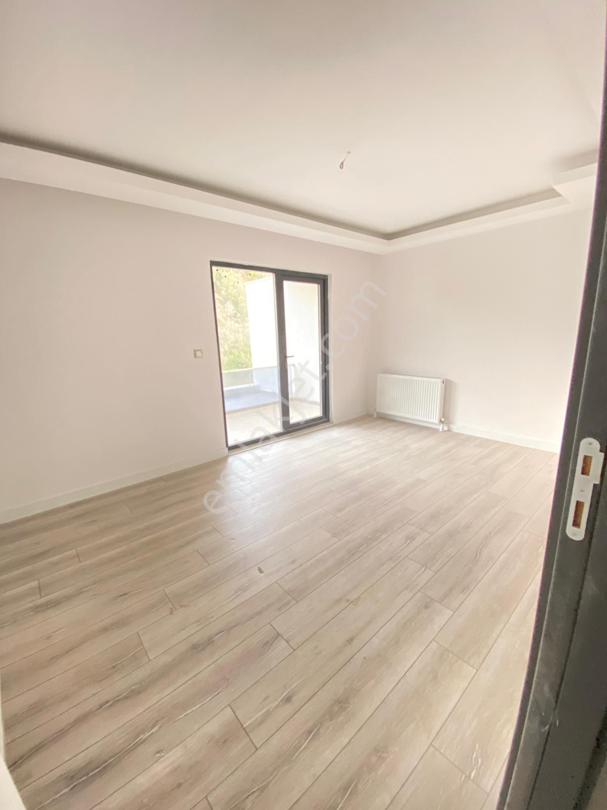 Mudanya Burgaz Mah.de Satılık Dubleks Daire 5+1 Konforlu Lüks Site İçi Deniz Görür 5 Yıllık 4. Kat - Görsel 11