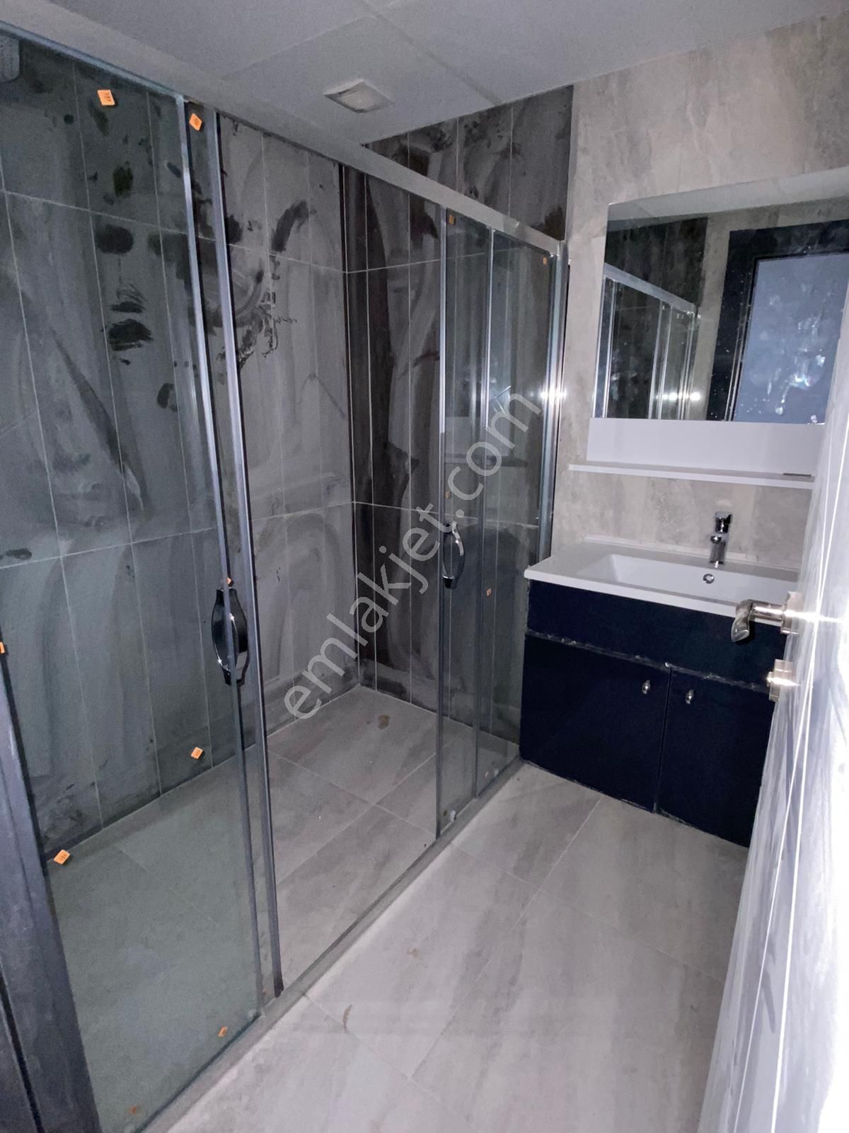 Mudanya Burgaz Mah.de Satılık Dubleks Daire 5+1 Konforlu Lüks Site İçi Deniz Görür 5 Yıllık 4. Kat - Görsel 21
