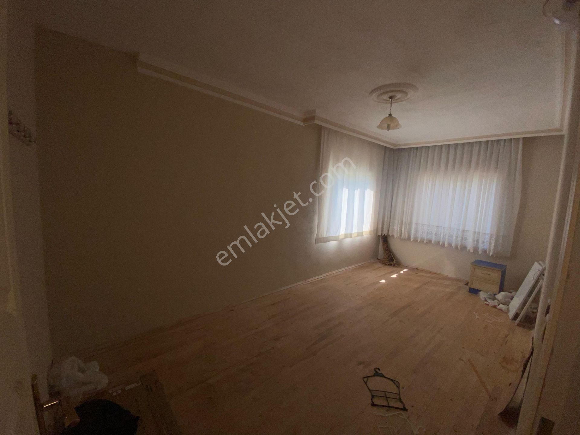 🏡 Sarayönü Kurşunlu Mahallesi’nde 486 M² Arsa İçinde 2 Katlı Müstakil Ev - Görsel 8