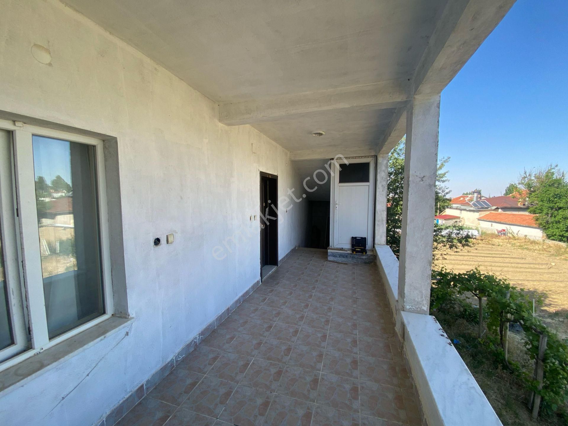 🏡 Sarayönü Kurşunlu Mahallesi’nde 486 M² Arsa İçinde 2 Katlı Müstakil Ev - Görsel 6