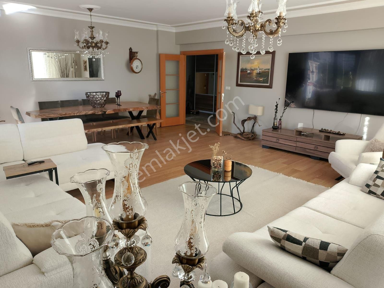Uğurmumcu Mah Ultra Lux Daire