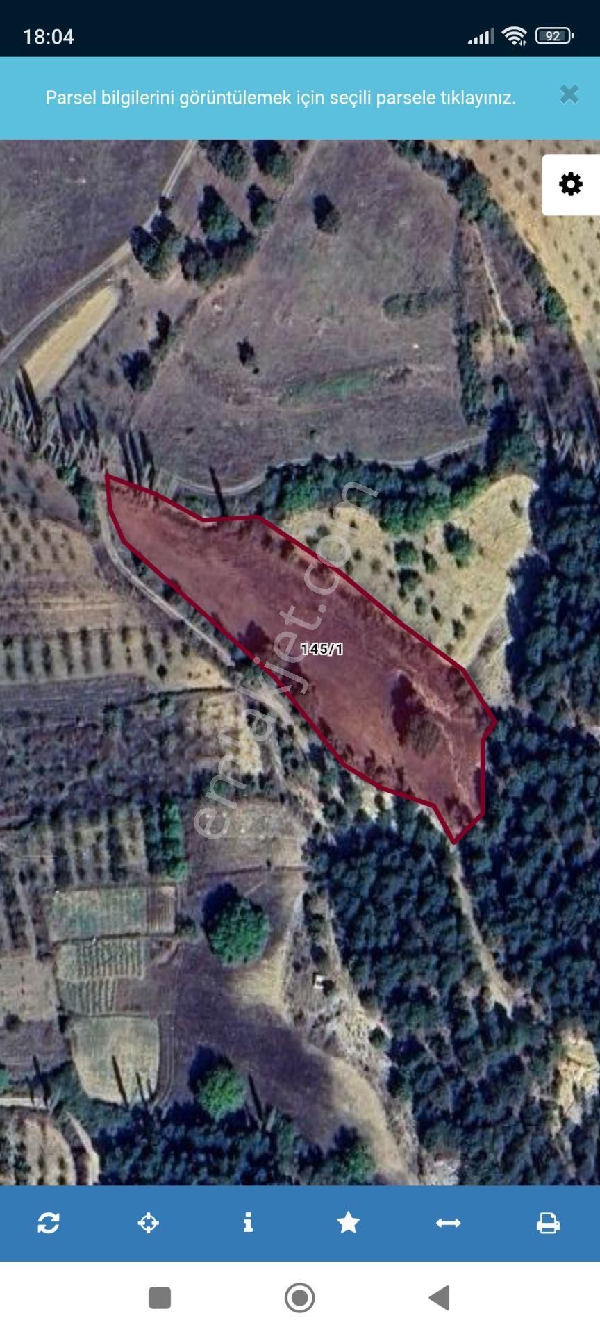 Kütahya Pazarlar Yeniceköyde Yolu Olan Köye Yakın 4712,m2-tarla