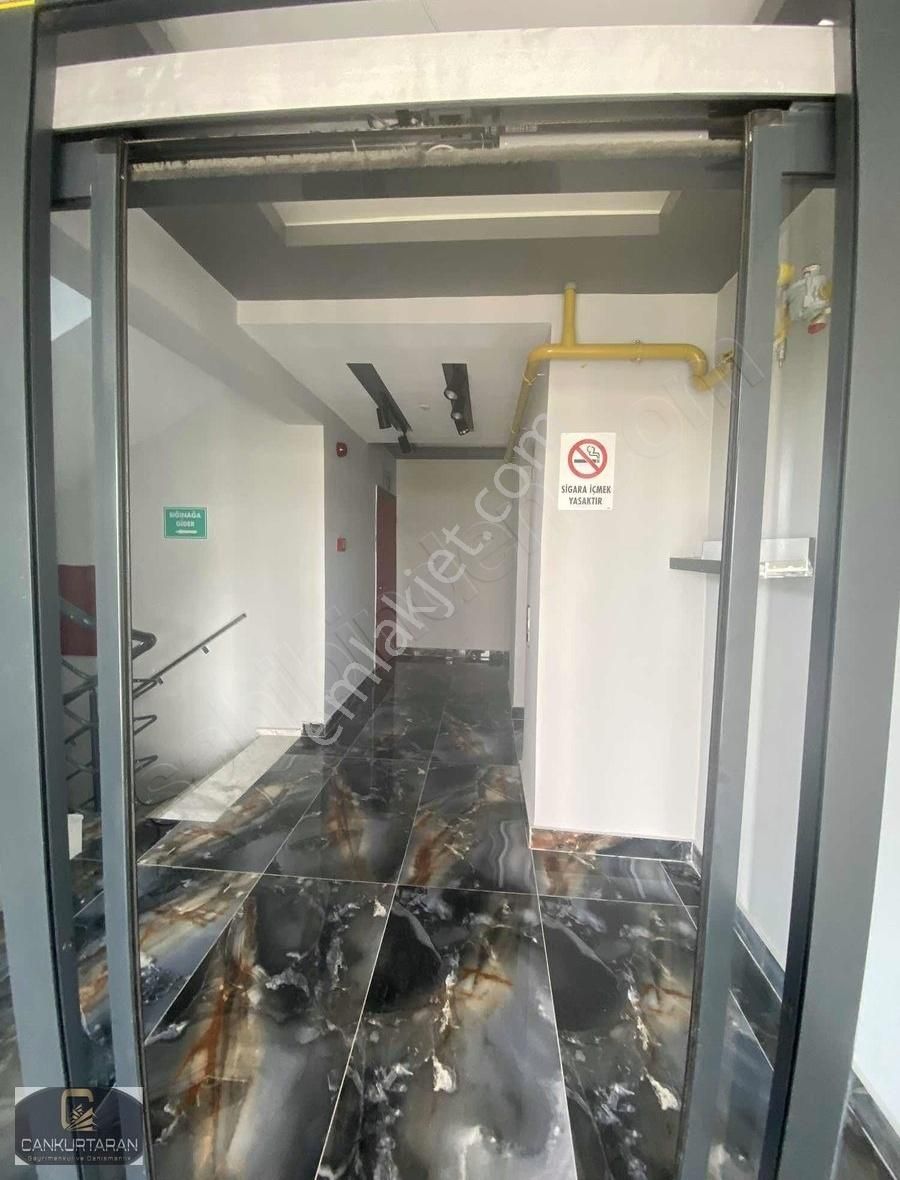 Mimsin De Ana Cadde Üzeri Sıfır 2.5+1 Daire
