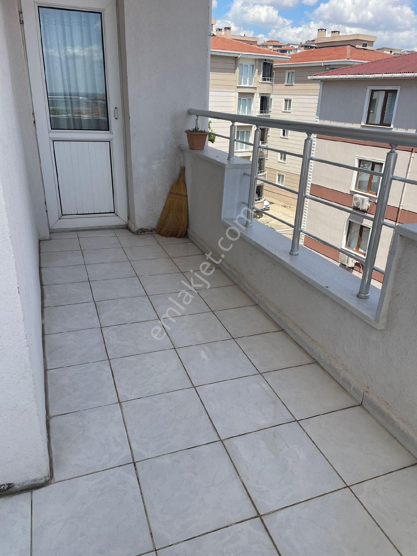 Tekirdağ Altınova Mah 3+1 Ful Deniz Manzaralı Daire Satılıktır.