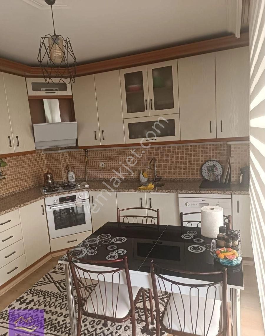 Salihli Yörükde Satılık 3+1 Daire123456
