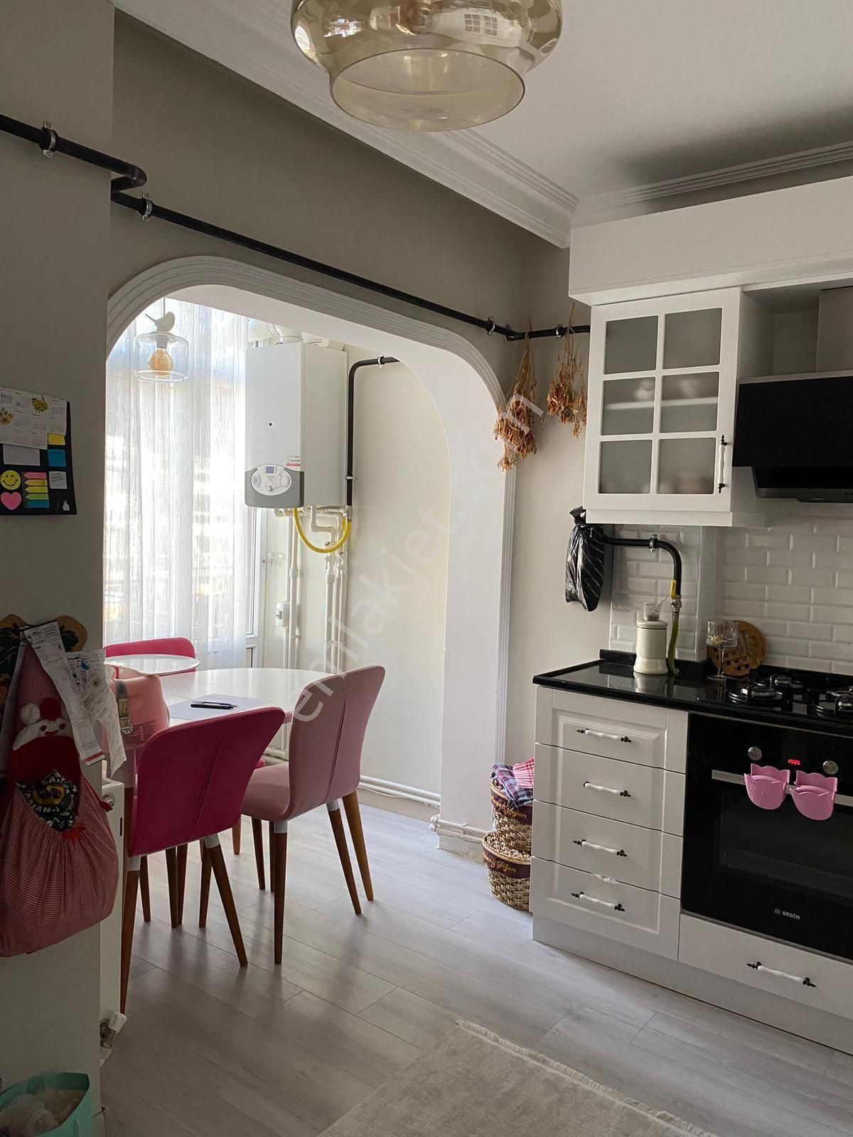 Tekirdağ 100 Yıl Mah Üst Yol 3+1 Satılık Daire