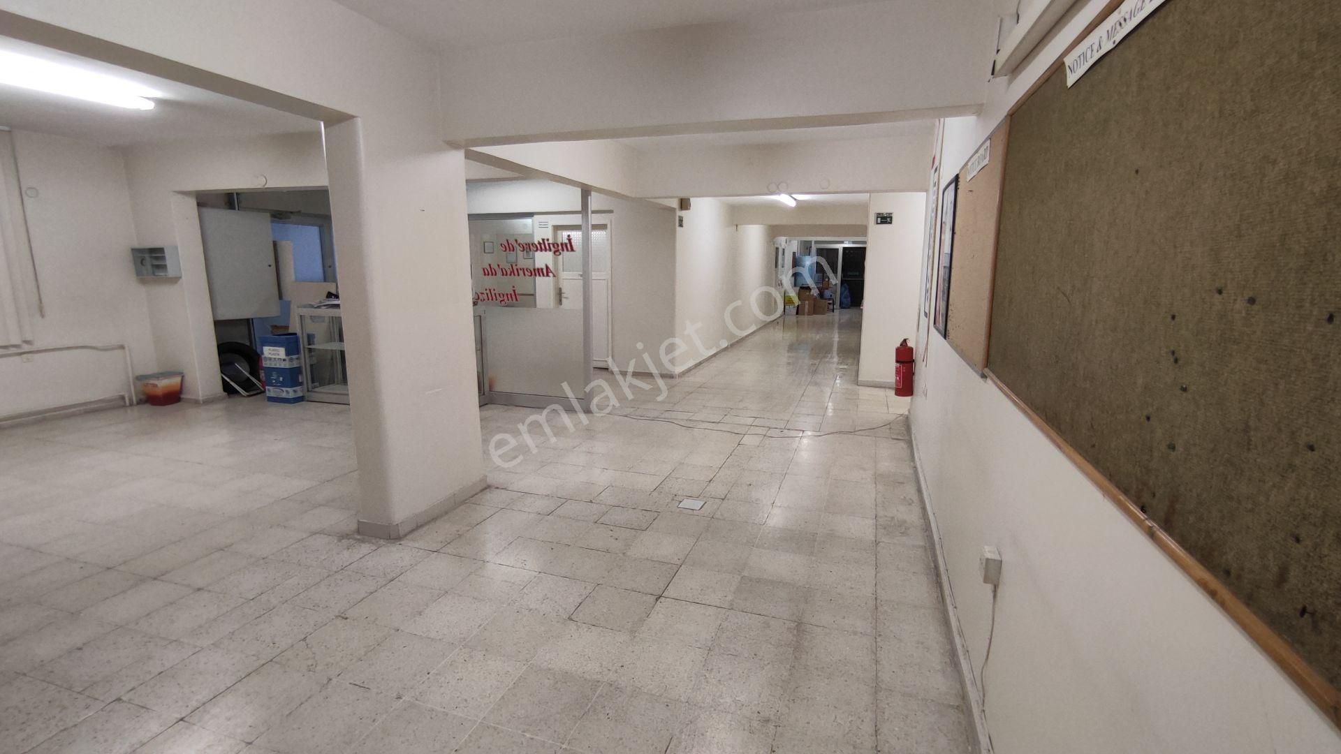 Ofis-istasyon Caddesinde,tapuda Dershane(ticari)kayıtlı Zemin Kat - Görsel 6