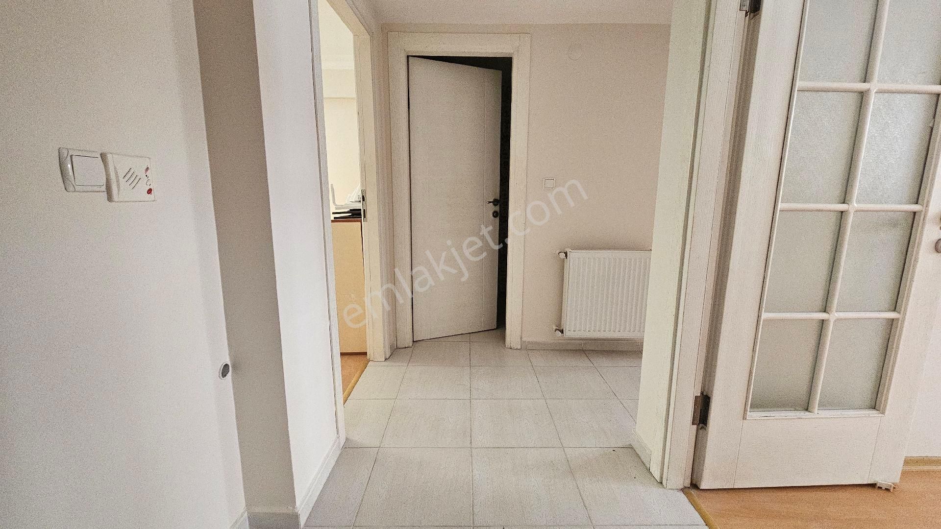 Mehterçeşme 2+1 Yüksek Giriş Temiz Daire - Görsel 4