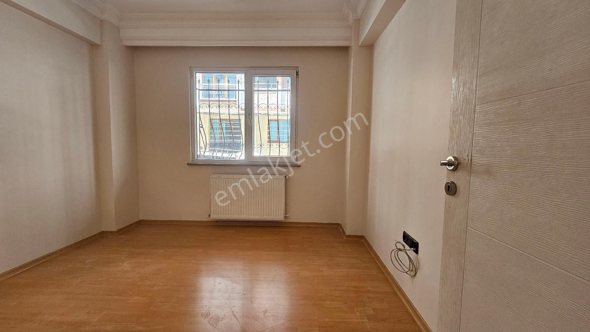 Mehterçeşme 2+1 Yüksek Giriş Temiz Daire - Görsel 6