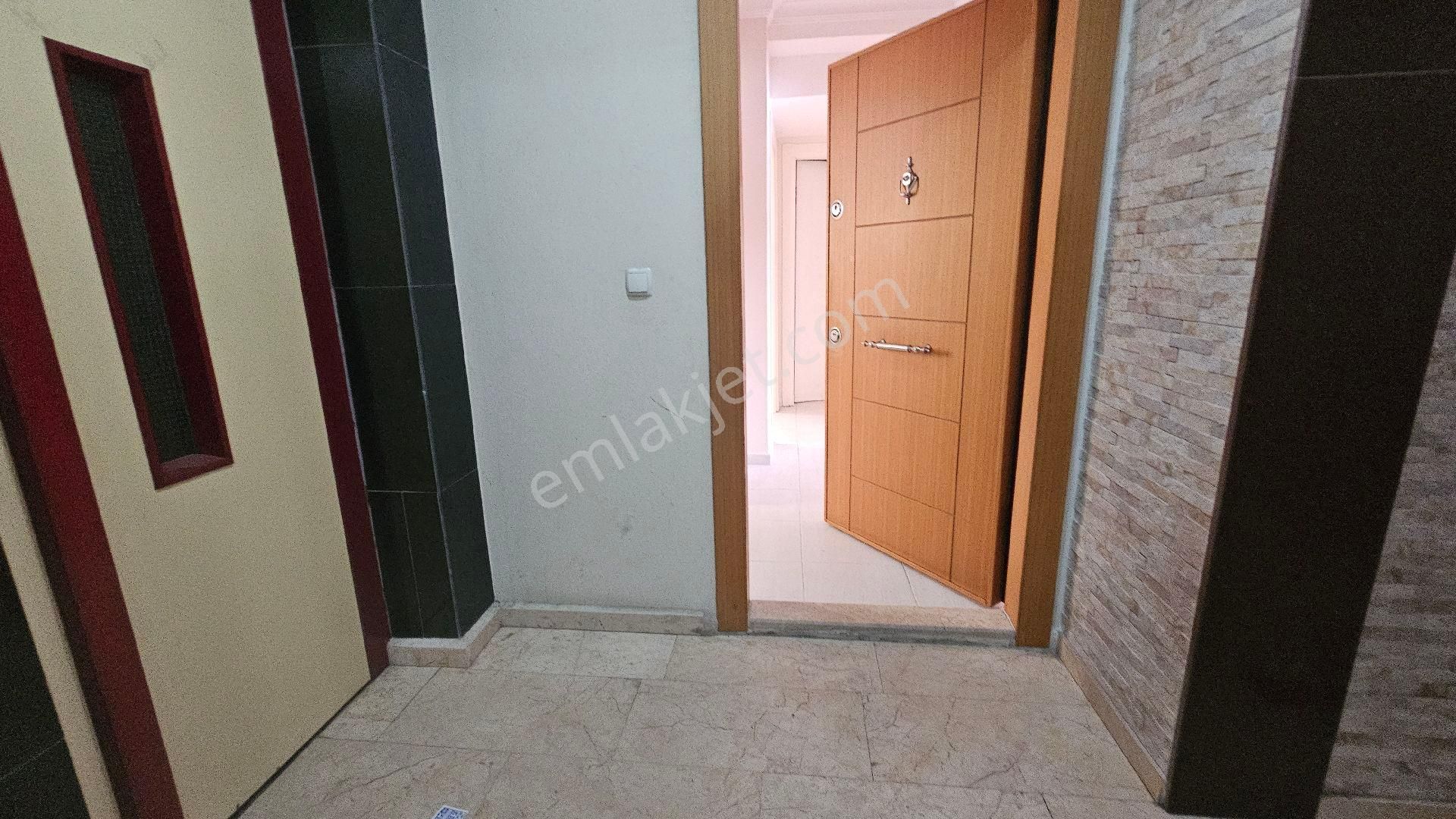 Mehterçeşme 2+1 Yüksek Giriş Temiz Daire - Görsel 24