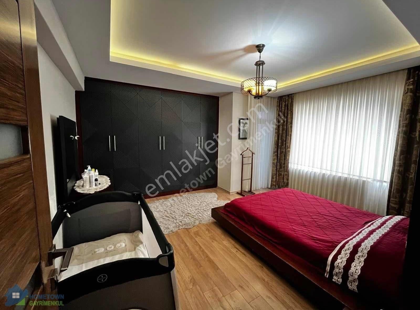 Güvenevler Yonca Sitesinde Satılık Ferah 3+1