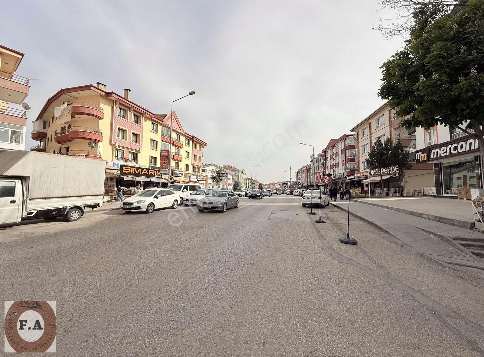 Osmangazi Mah Anacadde Üzerinde 2+1 Full Yapılı Daire Arayanlara