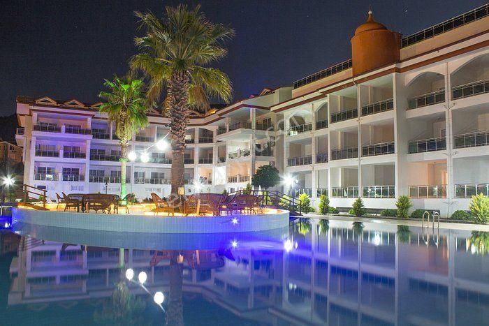Aydın Akbük'te Satılık Havuzlu Site İçerisinde Otel Konseptinde 1+0 Stüdyo Daire