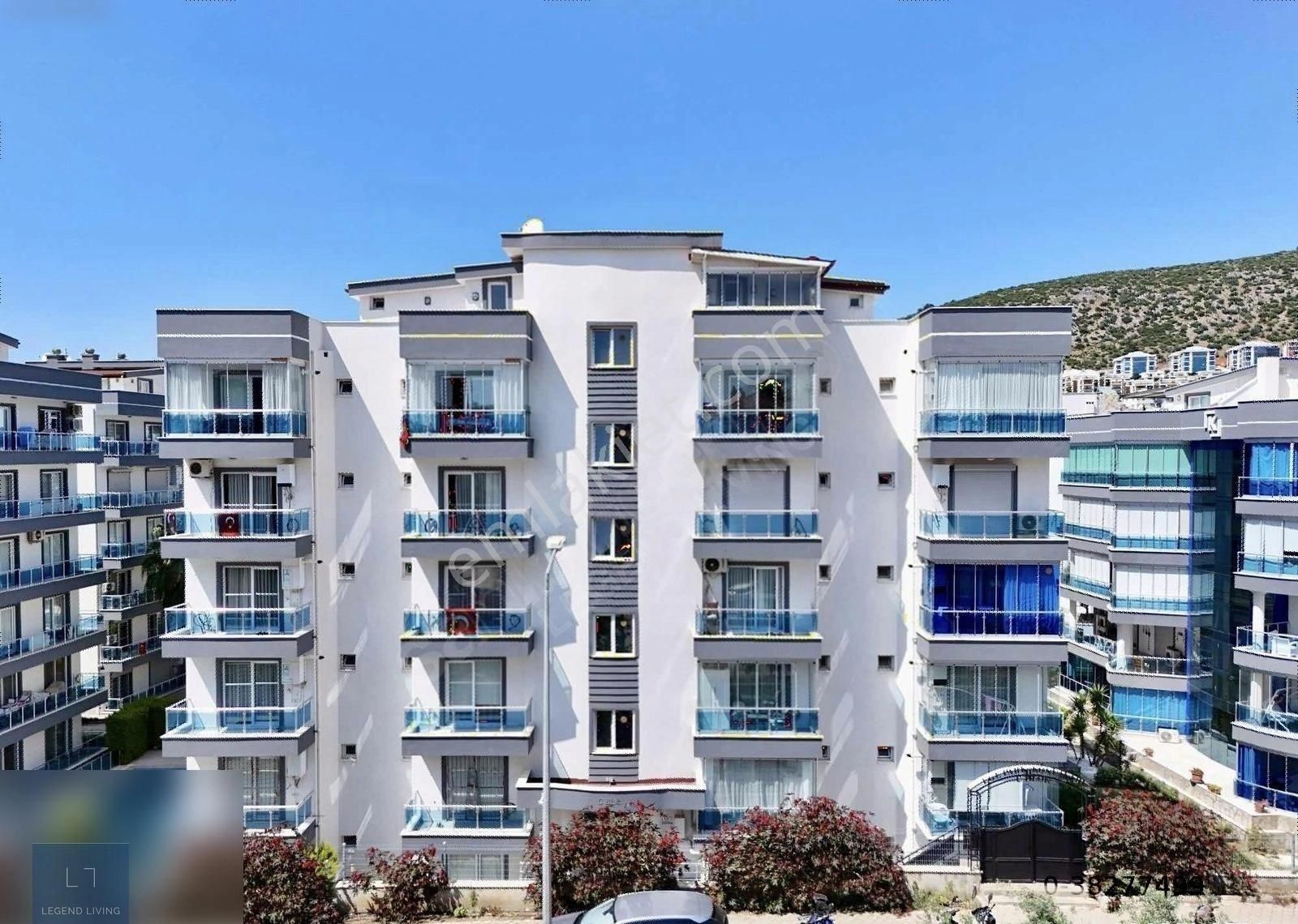 Kuşadası Ege Mahhalesinde Satılık 3+1 Daire