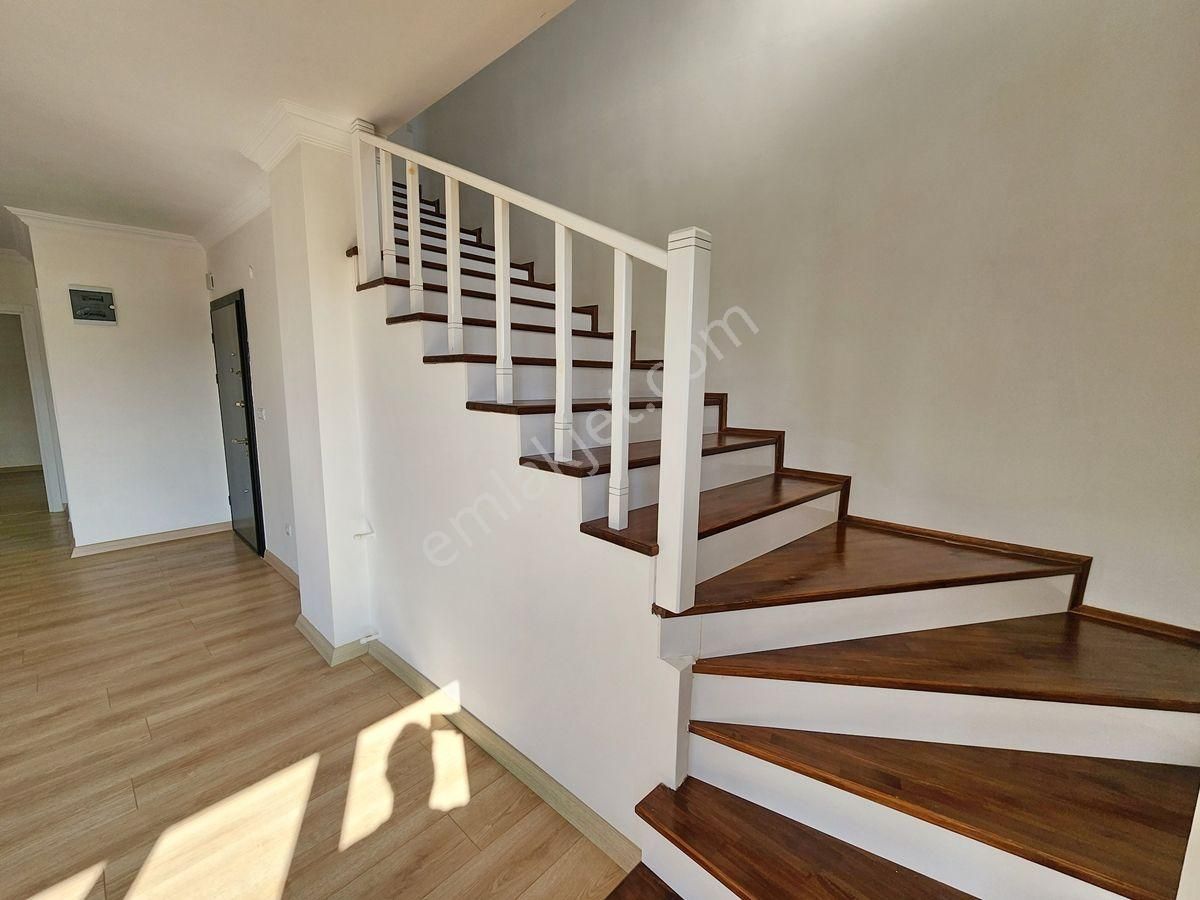 Küçükkuyu Mıhlı Satılık Dubleks Daire / Deniz Manzaralı / Denize Yakın - Görsel 19