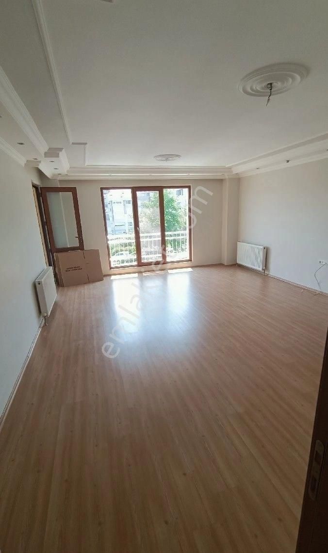 Atatürk Mah Ana Cadde Üzeri 3+1 - 175m2 Site İçi Otoparklı Kiralık Lüks Daire