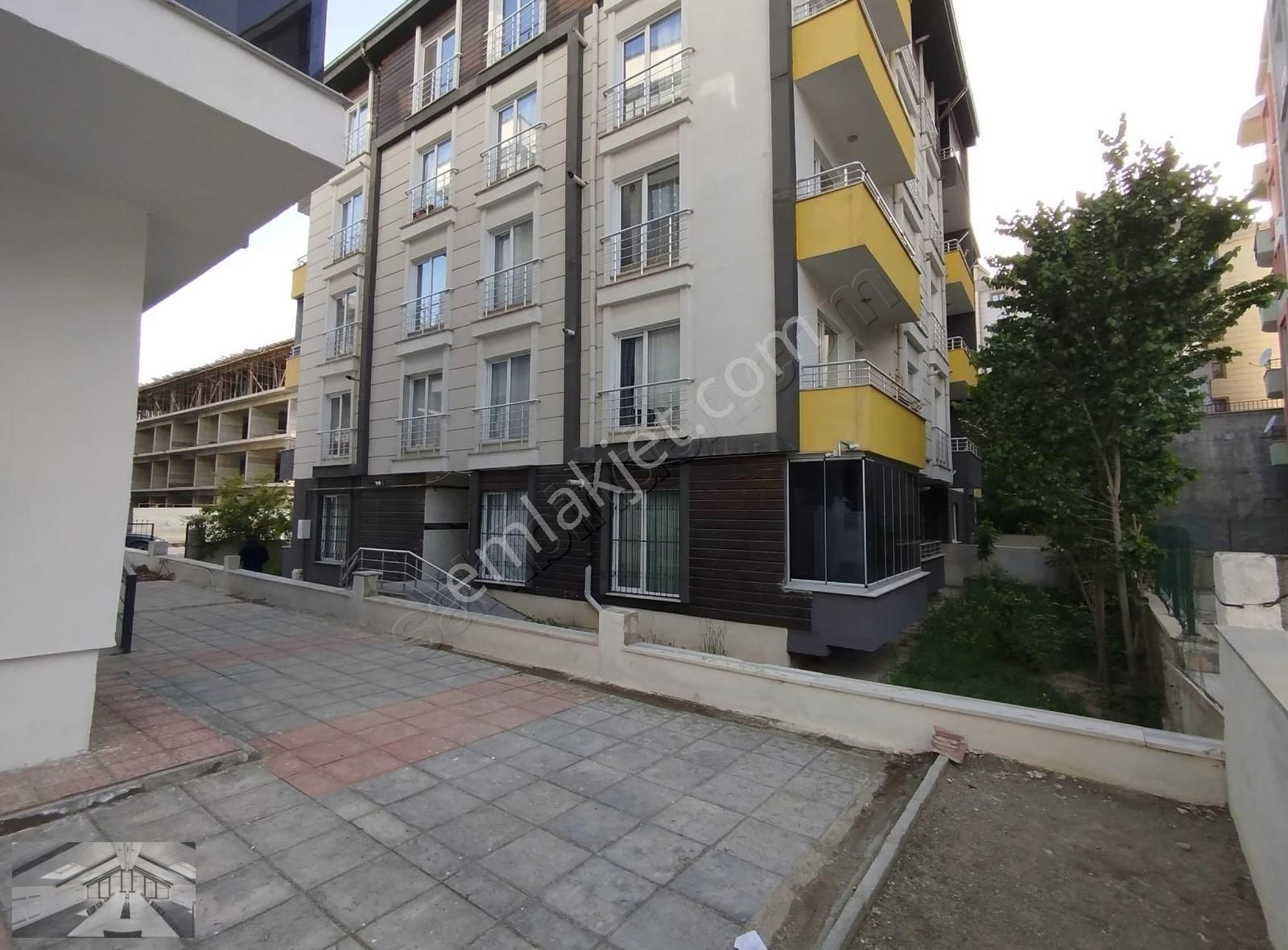 Ydn Emlak'tan İskele Cad. Yakın Satılık 2+1 Yüksek Giriş Daire