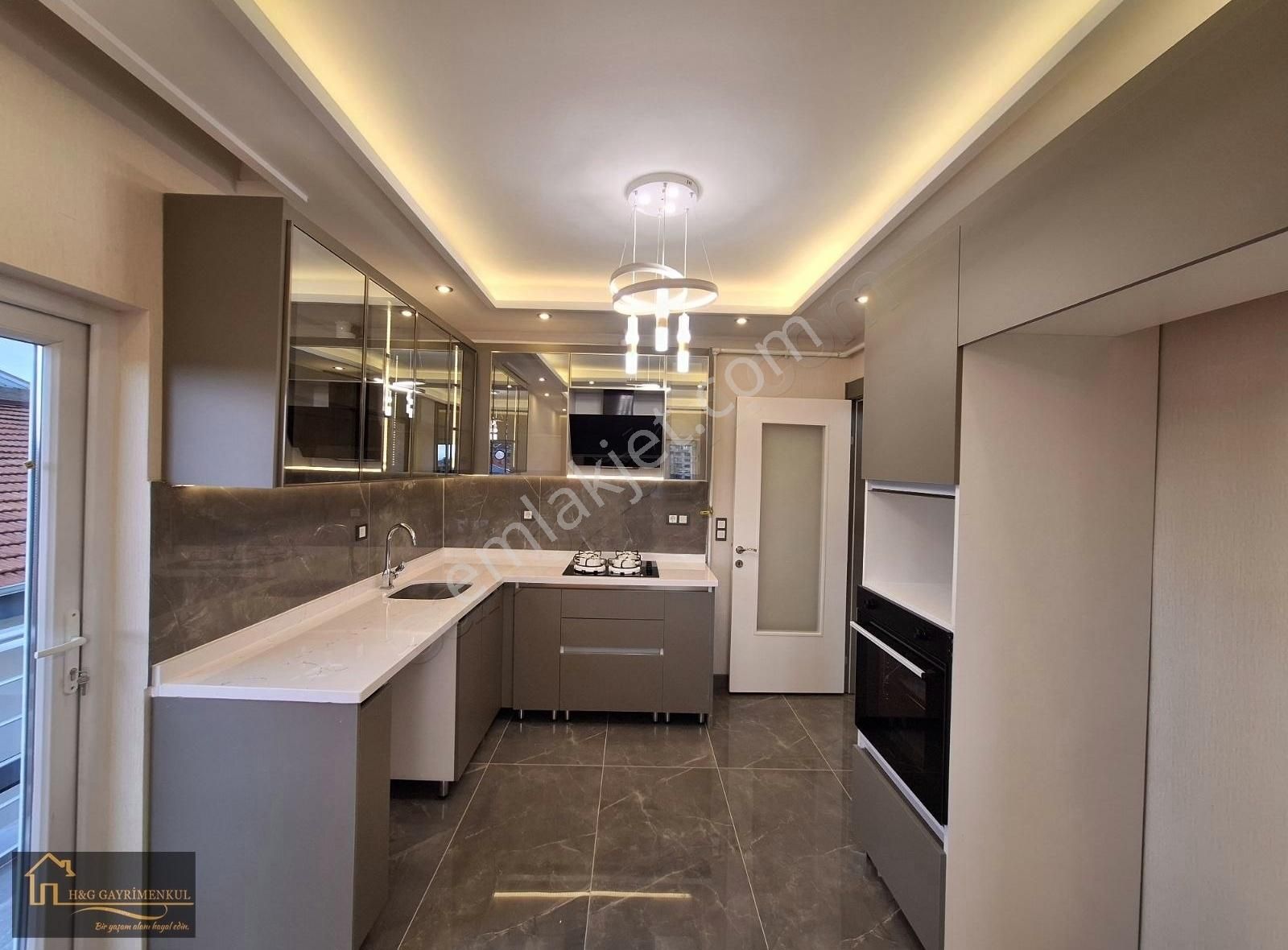 "hg Gayrimenkulden"öveçler Vadisi Yanı 3+1+2ebevyn Banyolu Yapıl