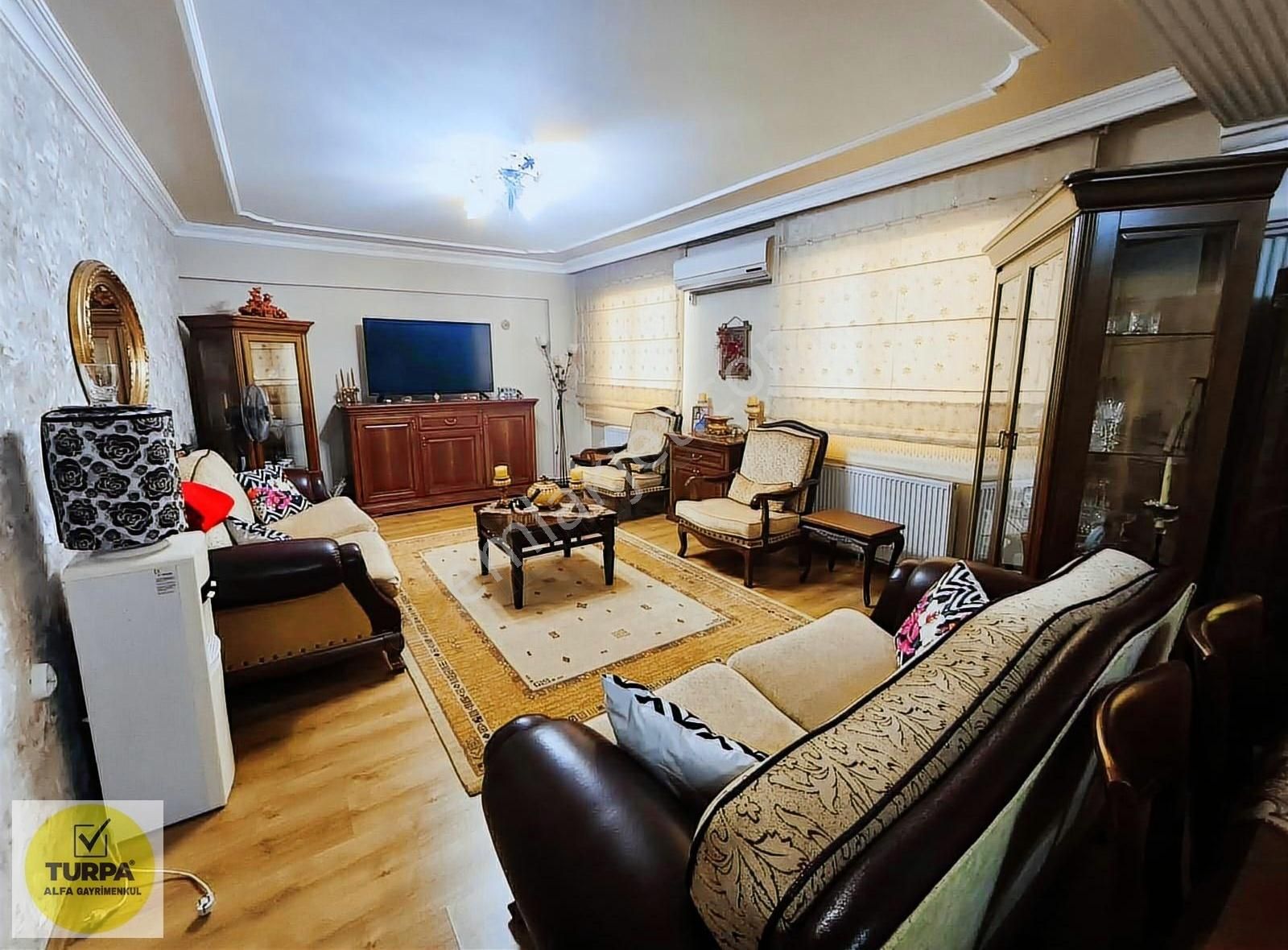 Kuyualan Mah. 6+2 Ara Kat Dubleks, 200 M² Net, Asansörlü