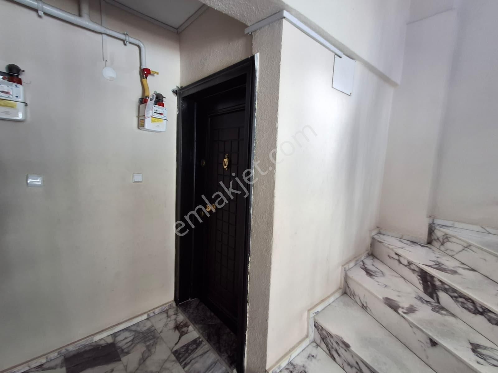 Çiğli Yenimahalle Mahallesi Kiralık 4+1 Daire - Görsel 20