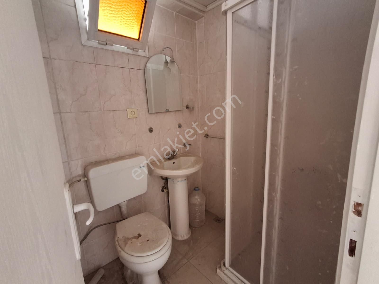 Çiğli Yenimahalle Mahallesi Kiralık 4+1 Daire - Görsel 12