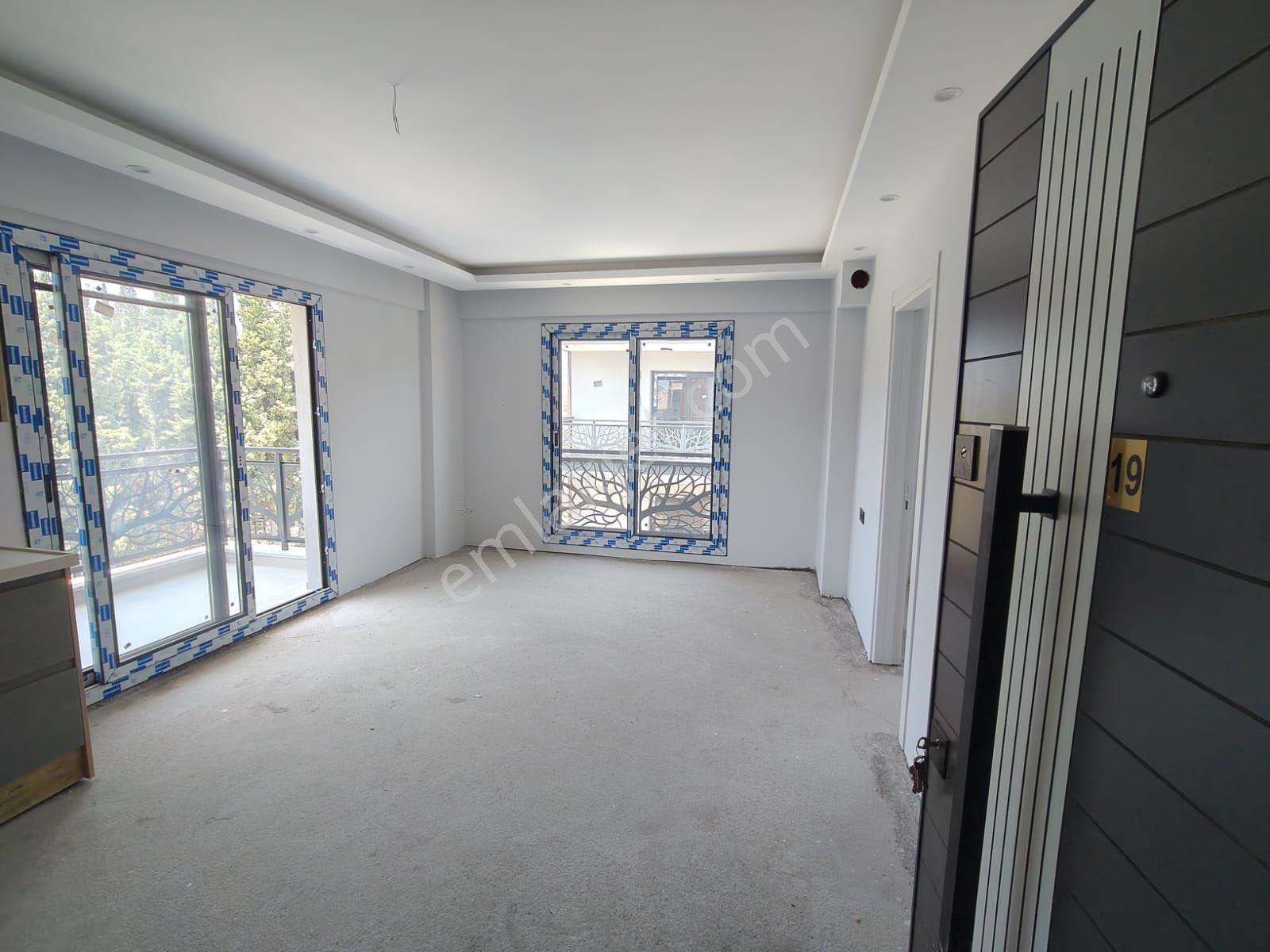 Manisa Muradiye Mah 1+1 Sıfır Ara Kat Havuzlu Site İçi Satılık Daire - Görsel 3