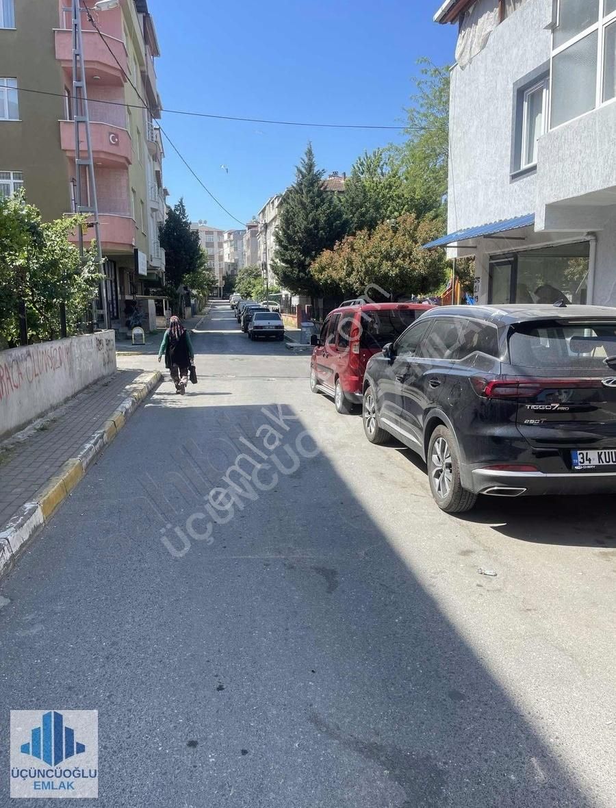 Esenyalıda Cad. 1 Dükkân Kiralık Dükkân