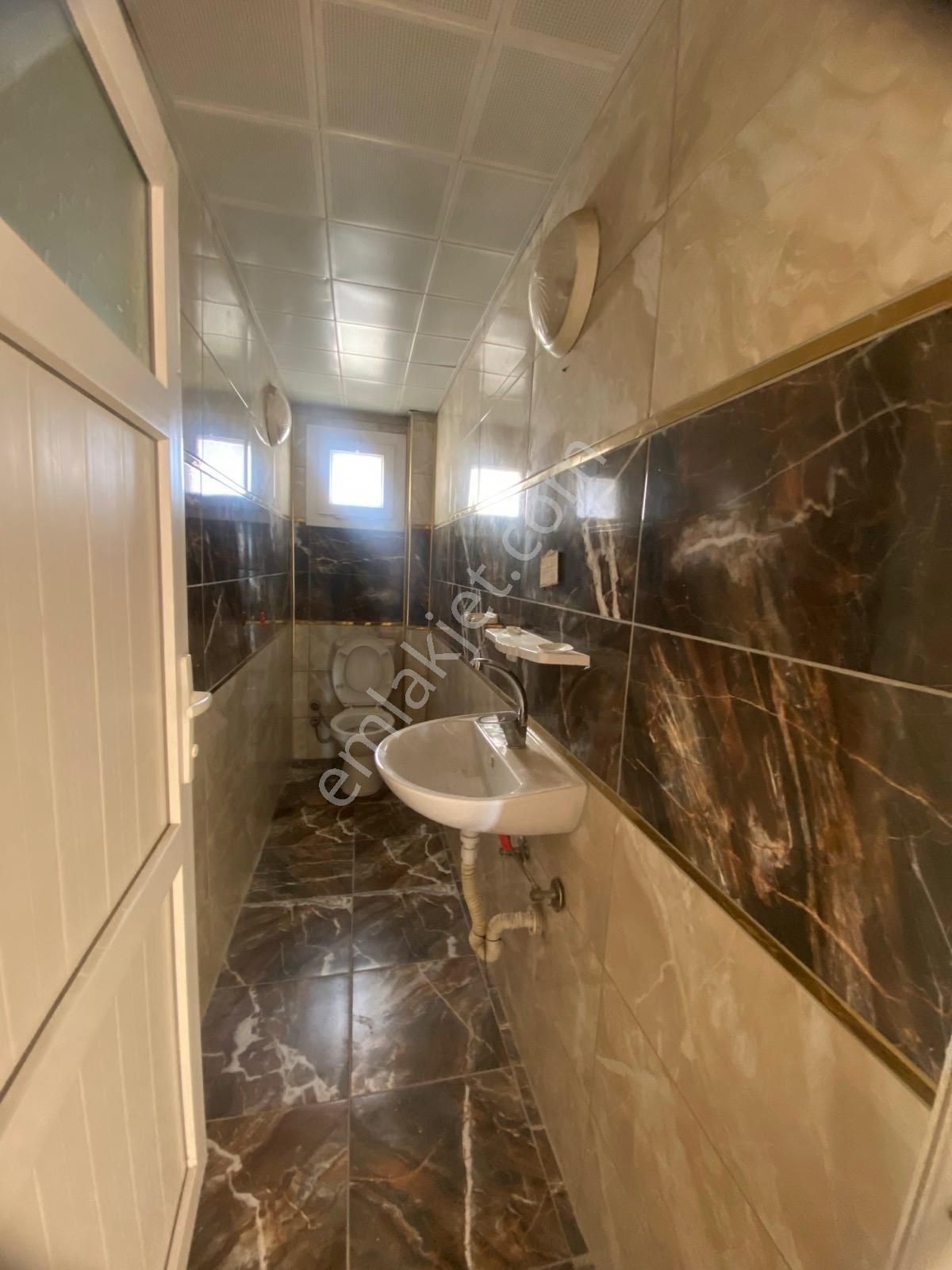 Çiğli De Kiralık Doğalgazlı Otoparklı 3+1 - Görsel 18