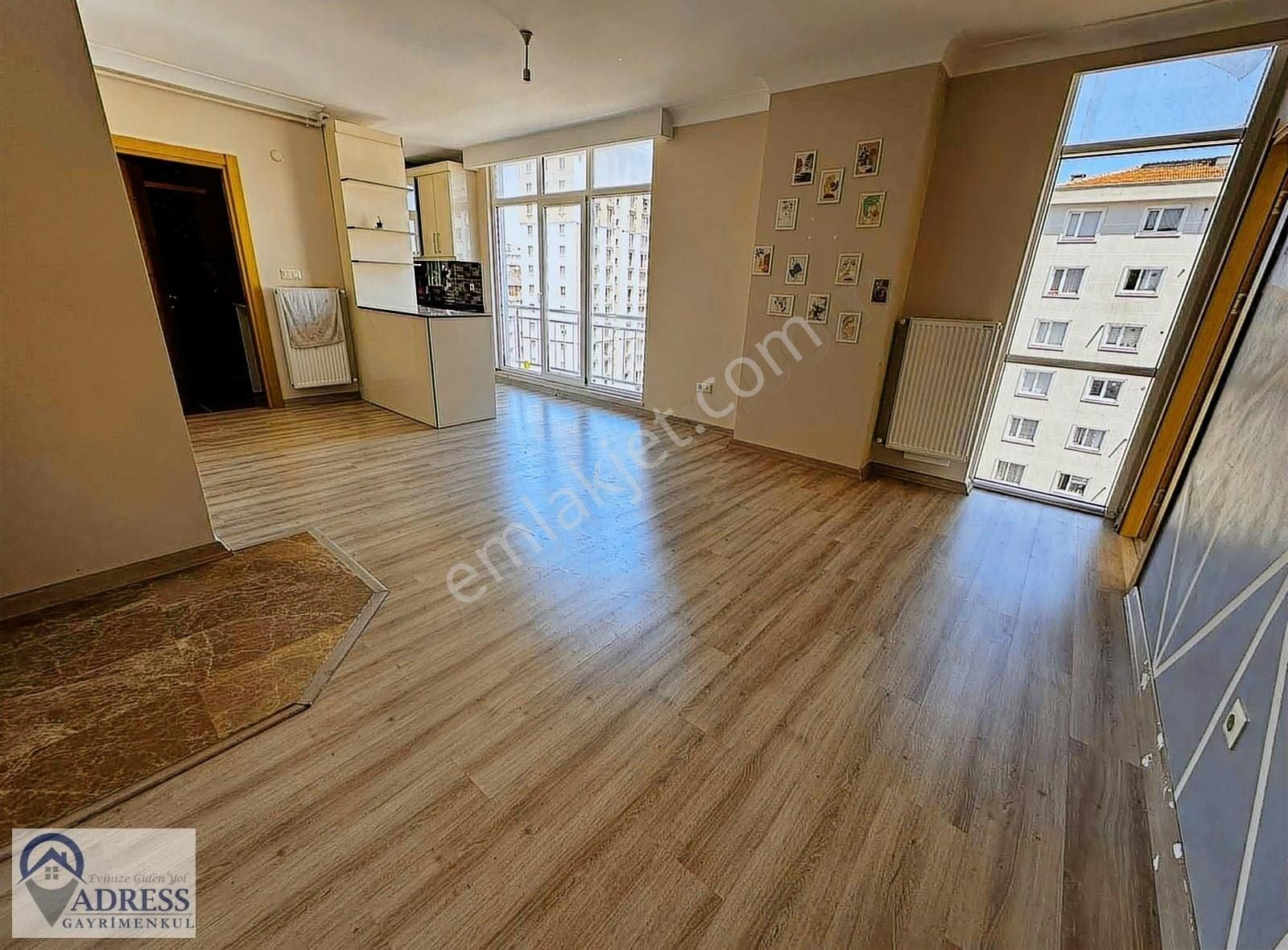 Cesa Mirsu Sitesinde Metroya Yakın Arakat 1+1 Kiralık