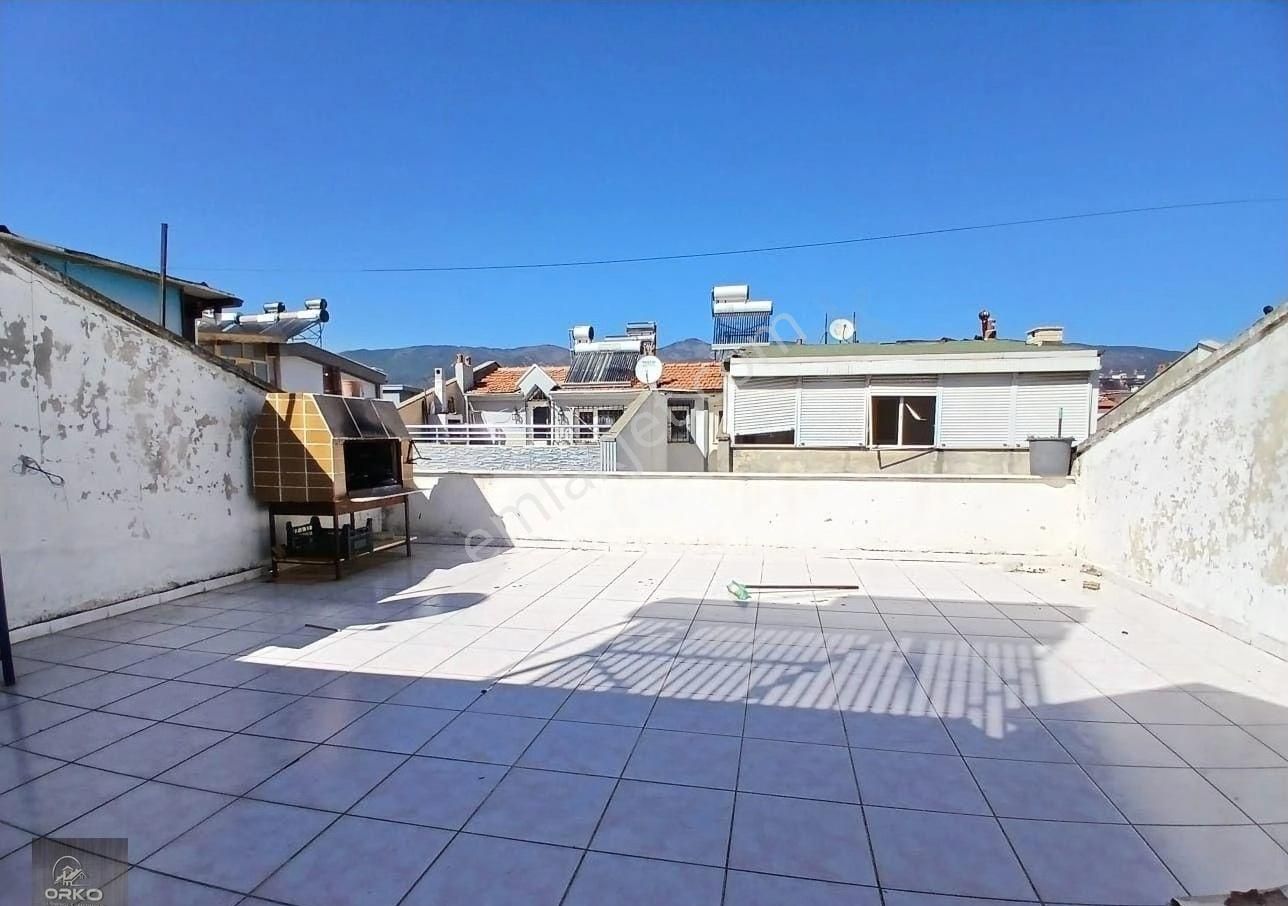 Orko Gayrimenkul'den Akçay Merkez'de Satılık 4+1 Fourleks - Görsel 3