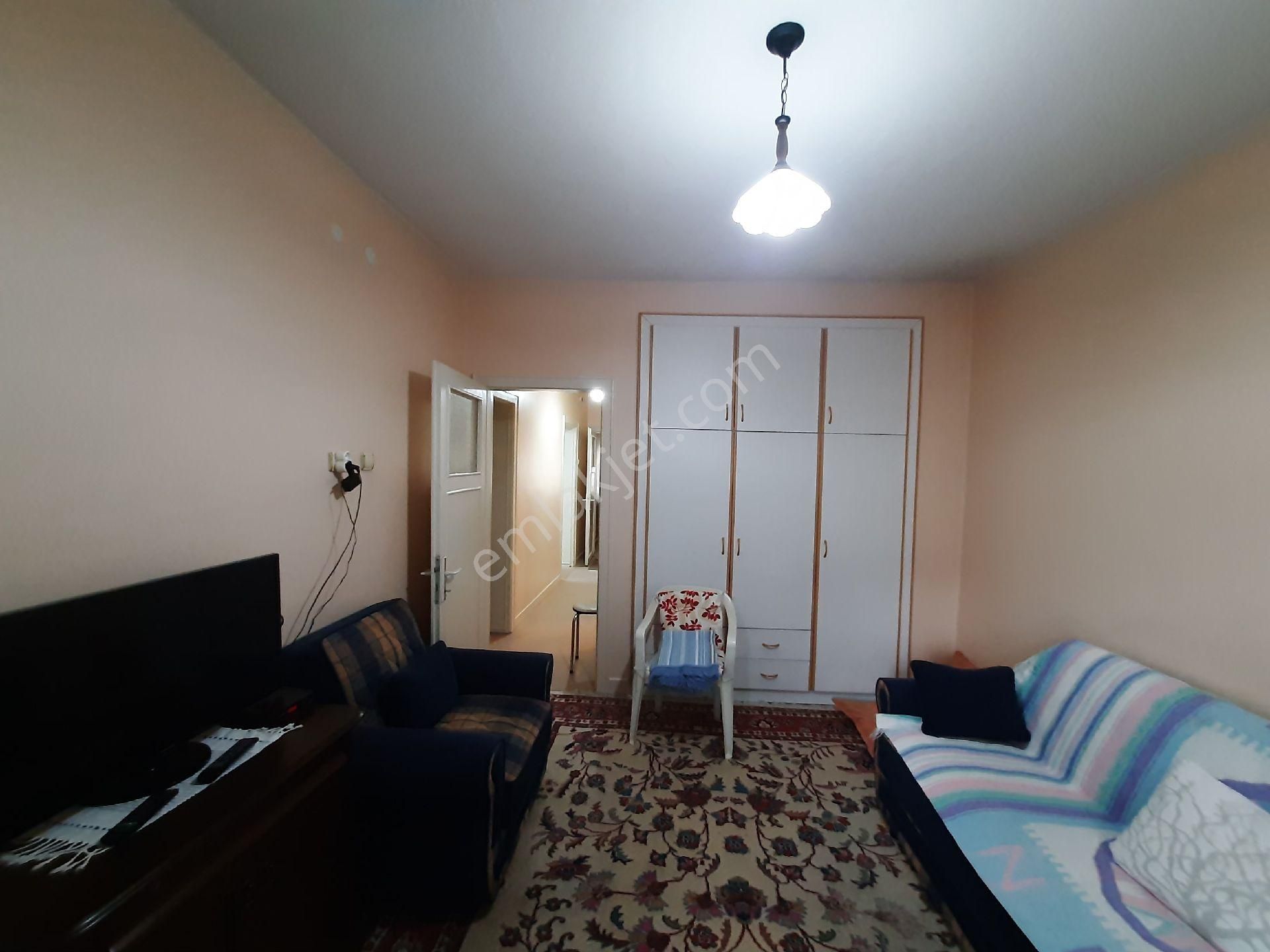 Asemlak'tan Vişnelik Mh.de Çift Balkonlu Kiralık Asansörsüz 2+1 Daire - Görsel 20