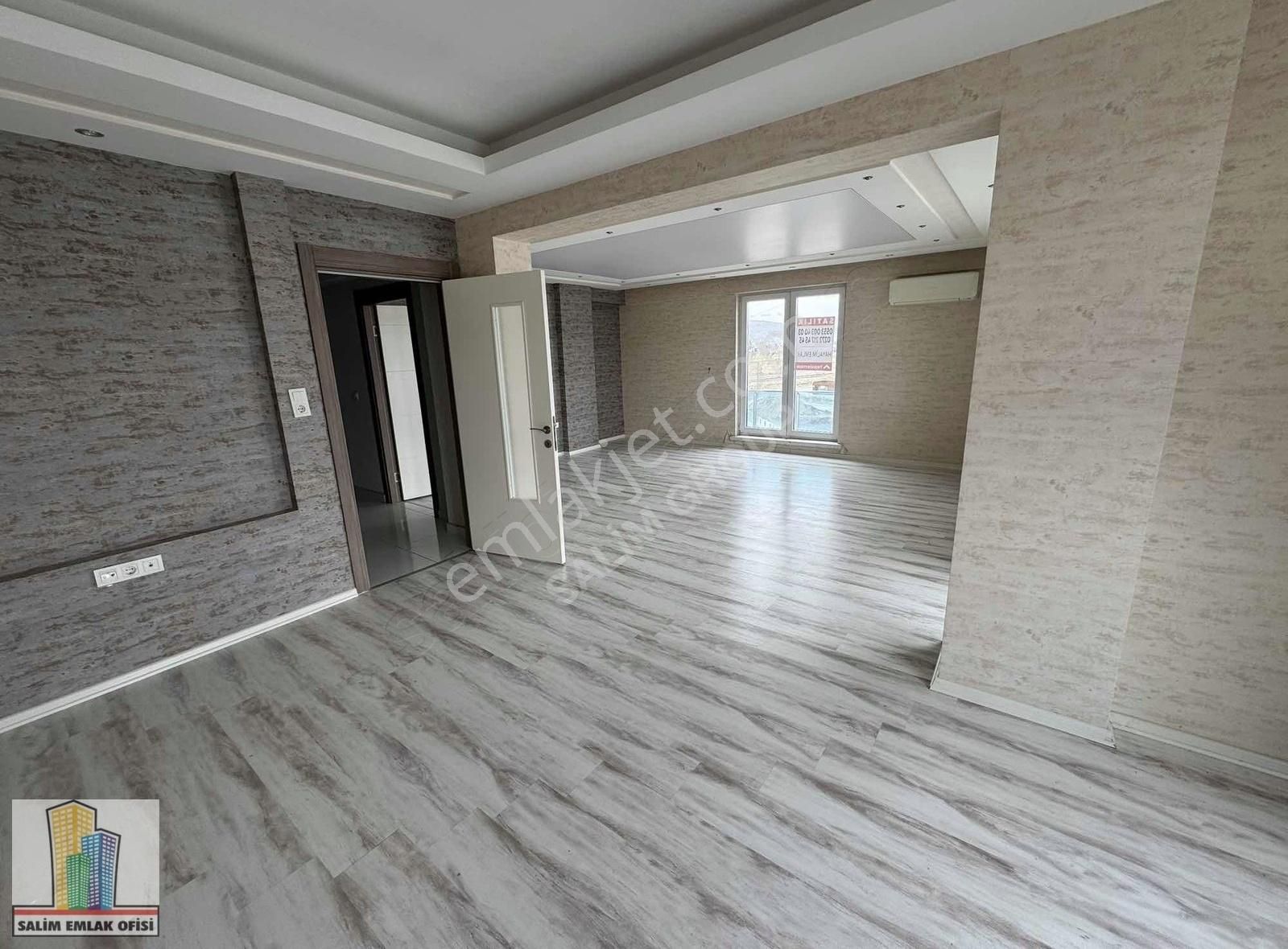 Salim Emlak - Uydukent 6+2 Lüks Dubleks Daire - Görsel 29